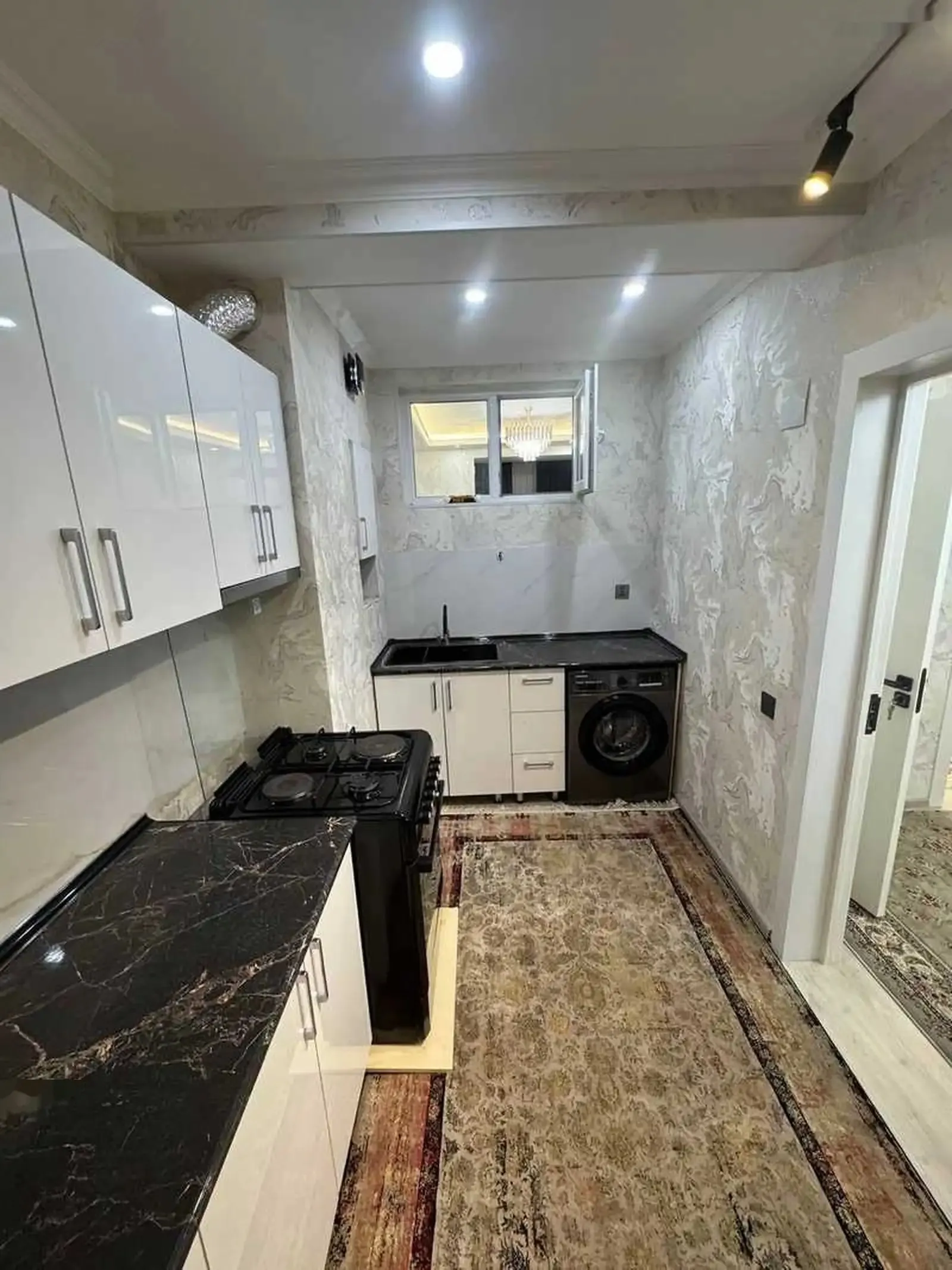 2-комн. квартира, 12 этаж, 62м², 102 мкр,дом Пайкар — фото 3