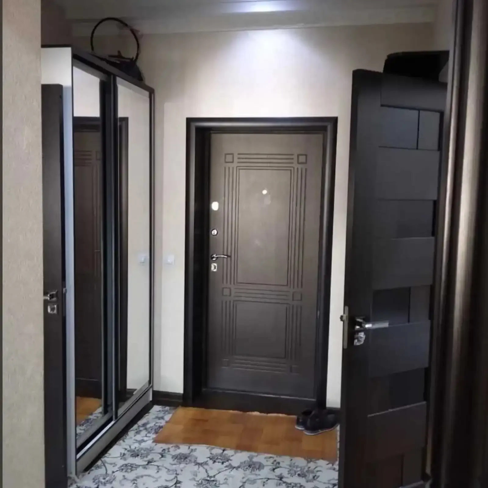 2-комн. квартира, 10 этаж, 50м², сино
