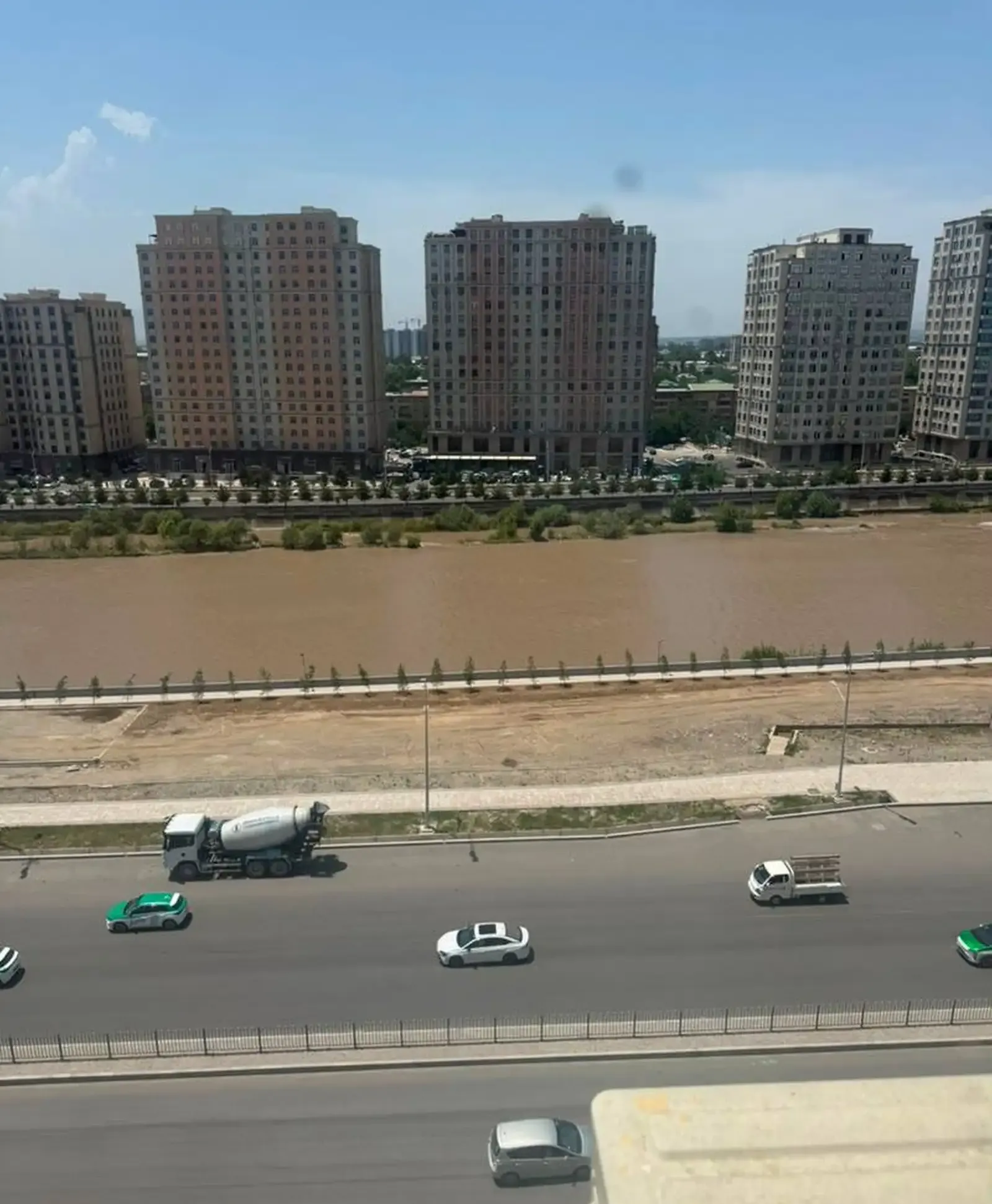 2-комн. квартира, 10 этаж, 62 м², Набережная,Болои Ресторан Амннчон — фото 8