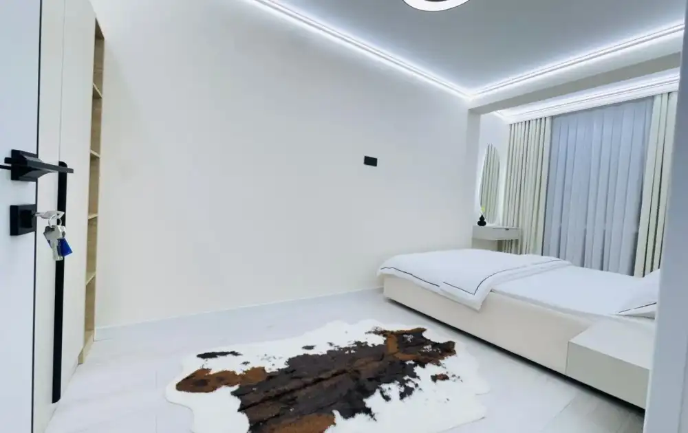 3-комн. квартира, 15 этаж, 104 м², И. Сомони — фото 12