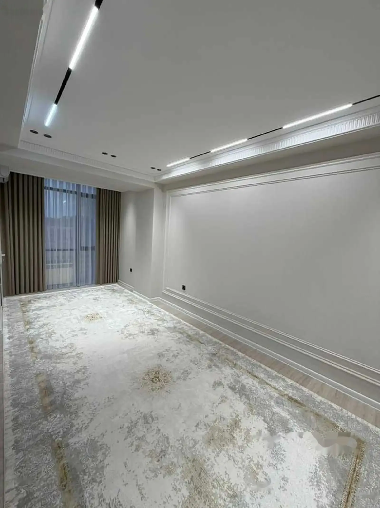 2-комн. квартира, 15 этаж, 100м², Поликлиника — фото 2