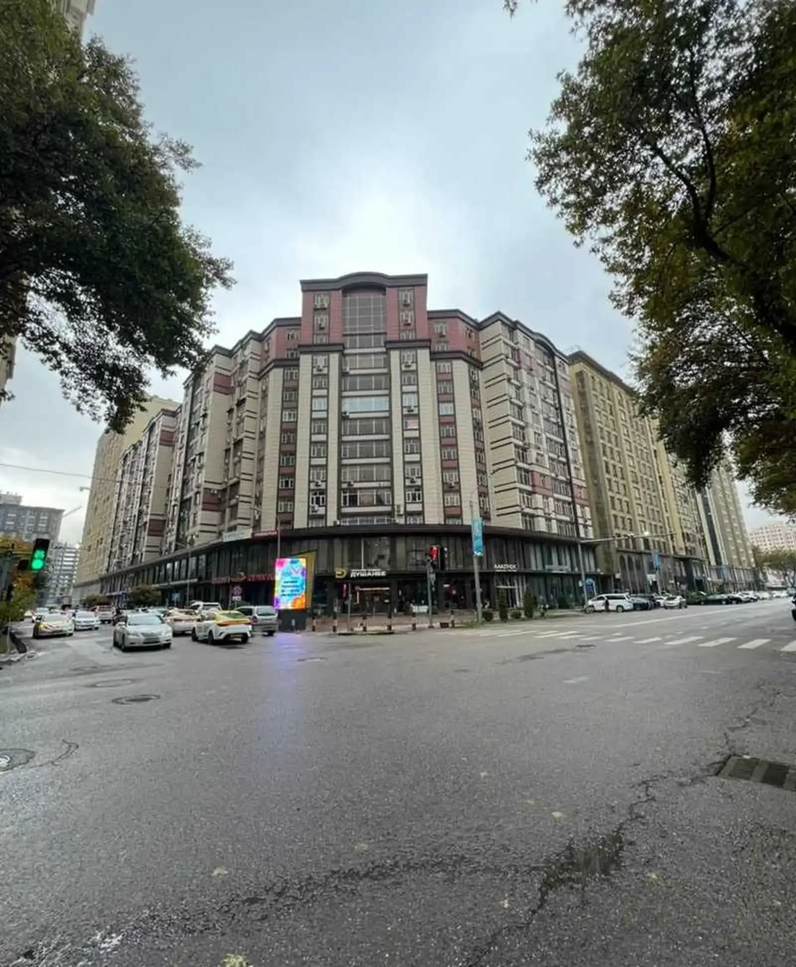 6-комн. квартира, 7 этаж, 332 м², Дом Печати, рядом с супермаркетом «Пайкар»