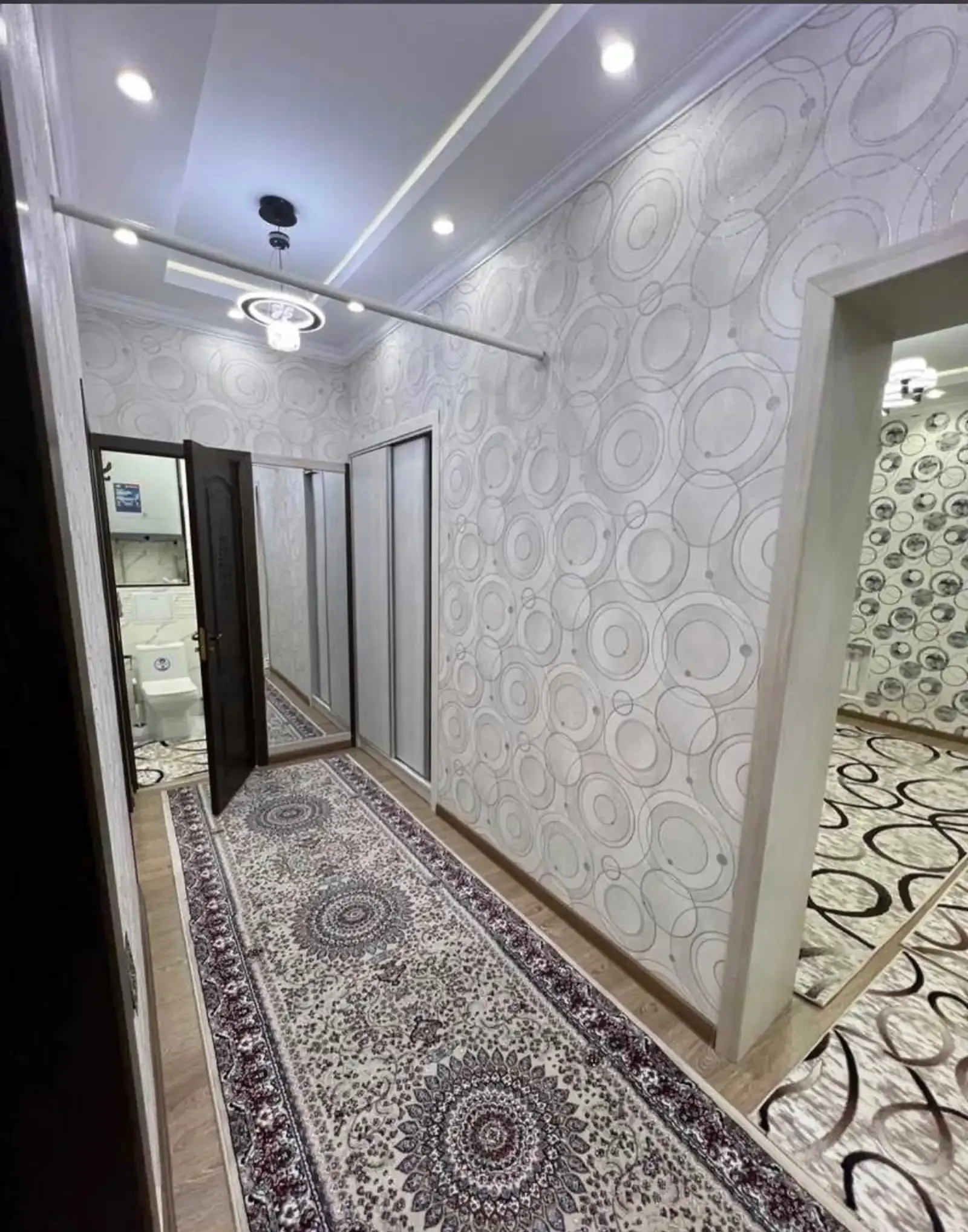 2-комн. квартира, 14 этаж, 64 м², Профсаюз