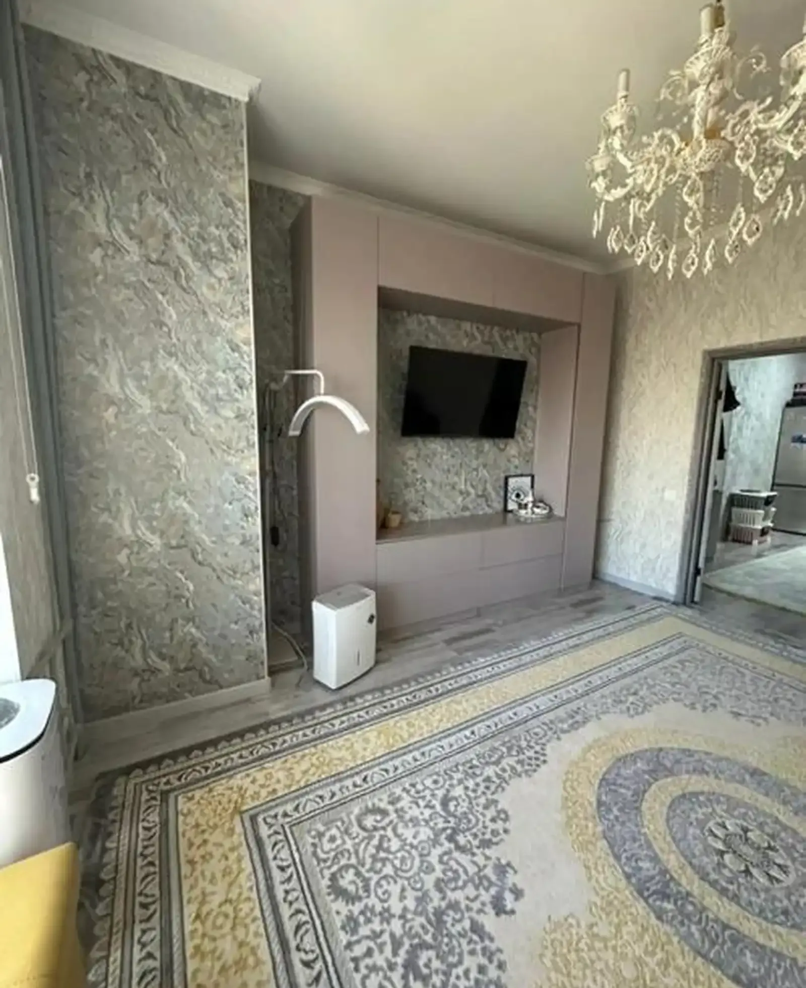 3-комн. квартира, 14 этаж, 70м², И. Сомони — фото 2