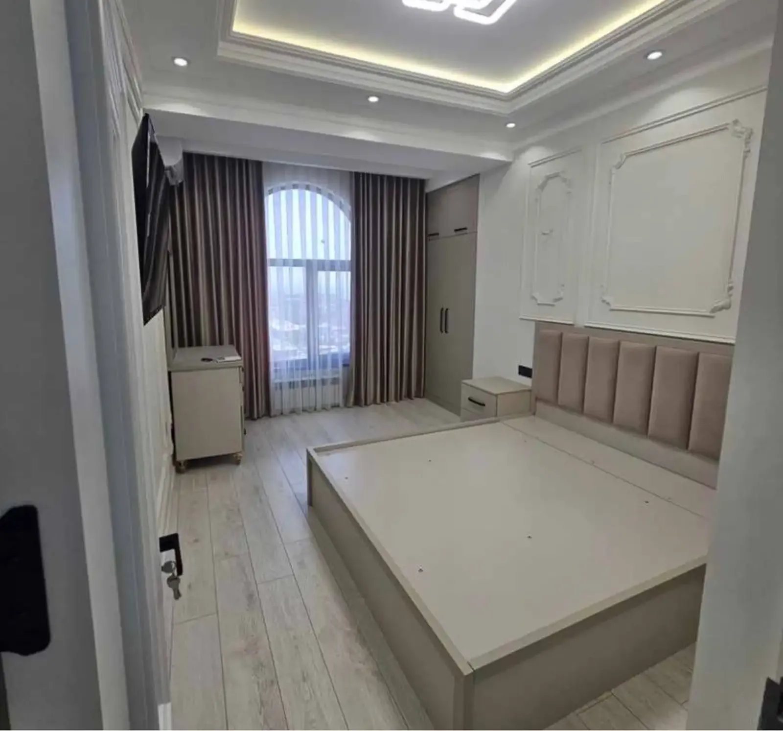 2-комн. квартира, 16 этаж, 55 м², Шохмансур — фото 3