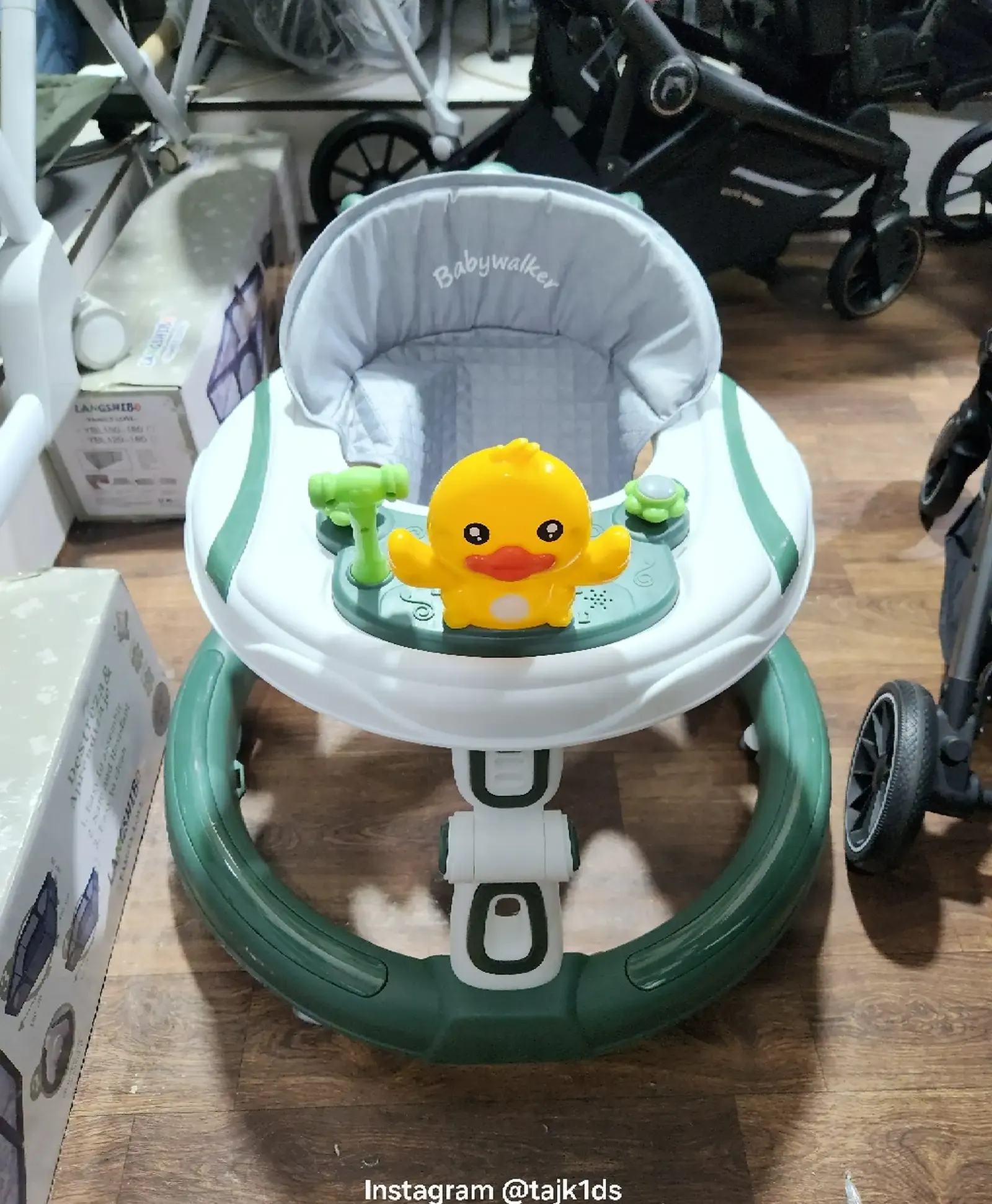 Детские ходунки с игровой панелью