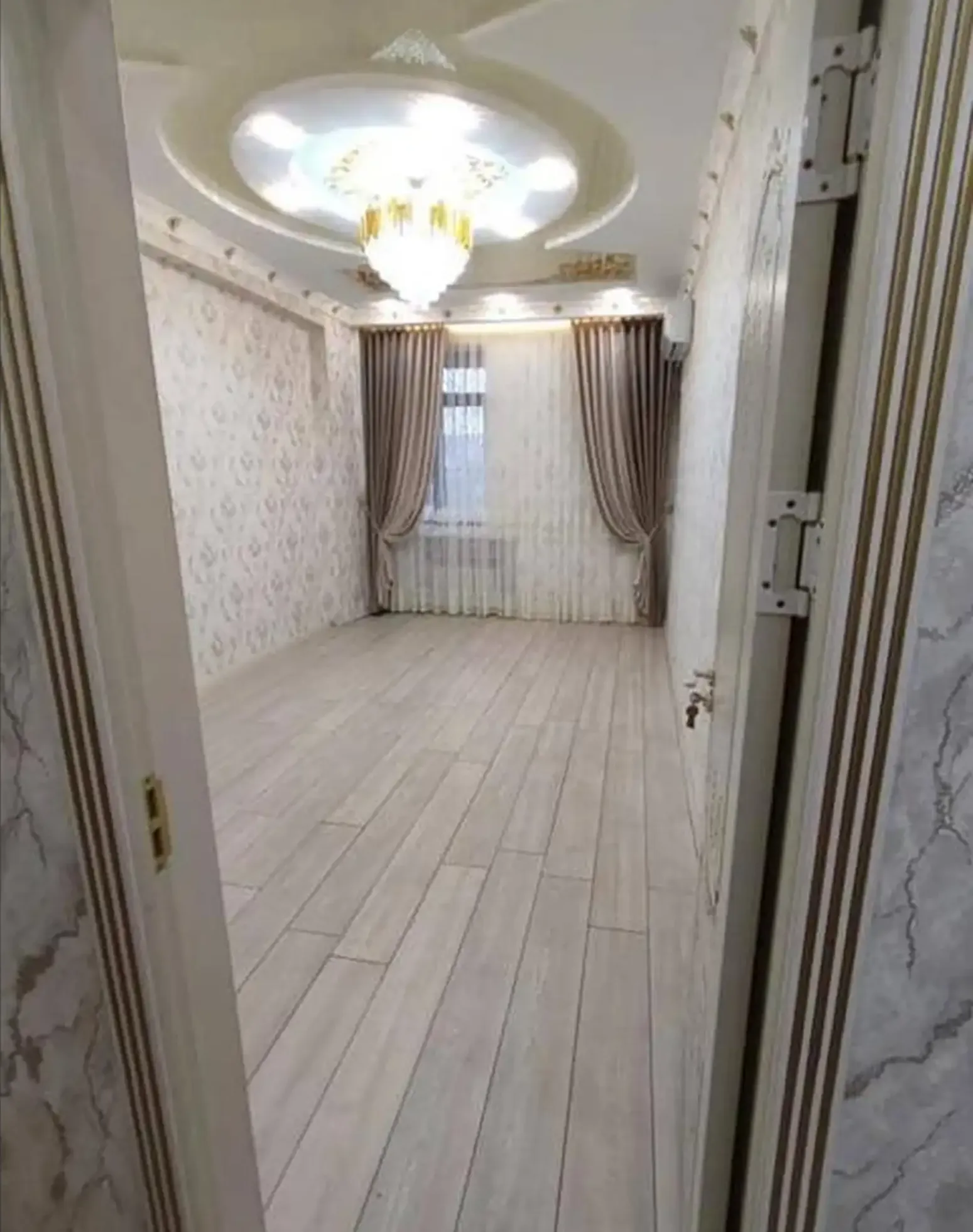 3-комн. квартира, 6 этаж, 90м², Шохмансур — фото 3