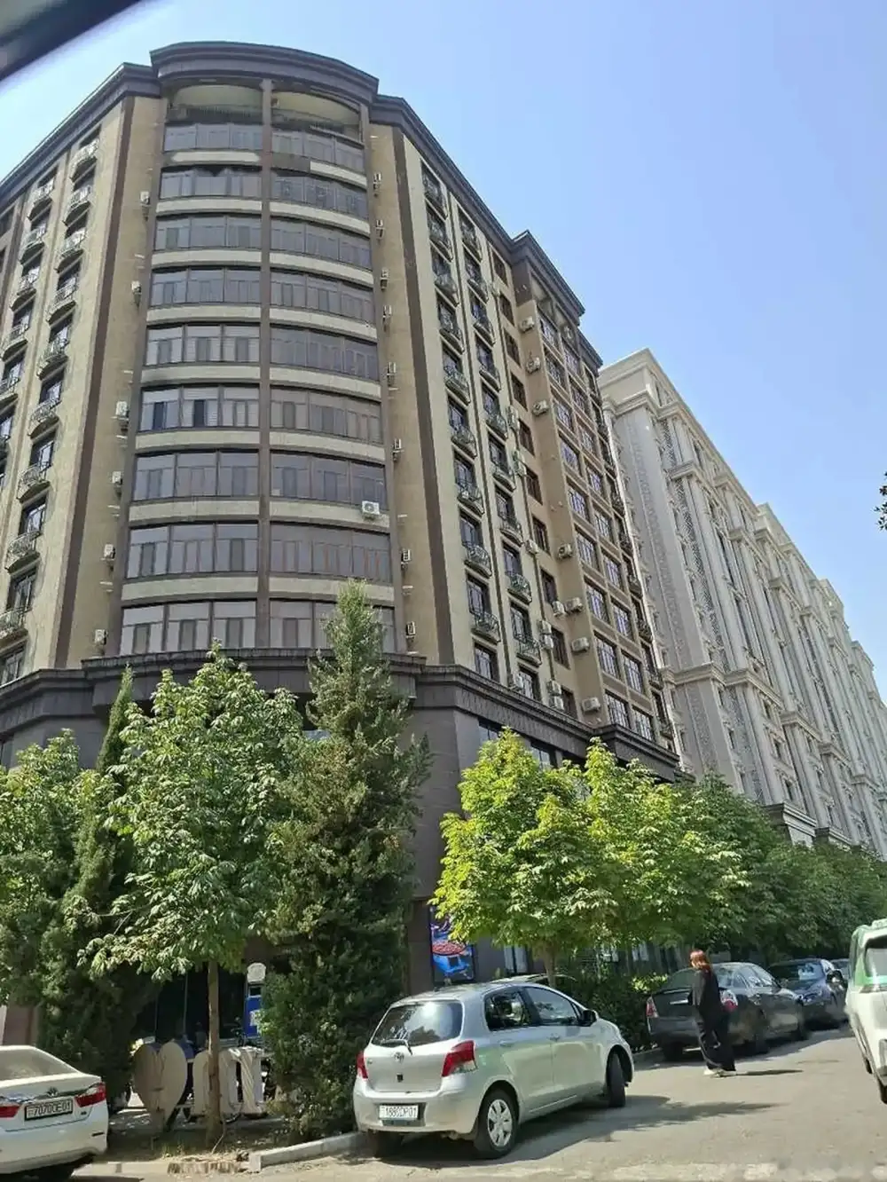 3-комн. квартира, 9 этаж, 115м², дом печати — фото 3