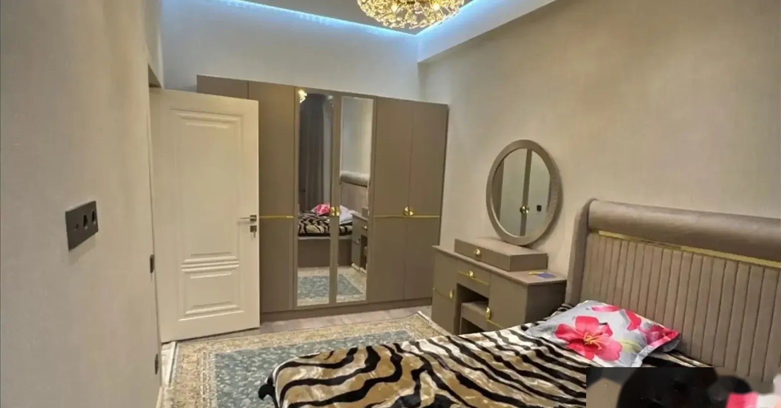 2-комн. квартира, 4 этаж, 56м², Опера Балета — фото 2
