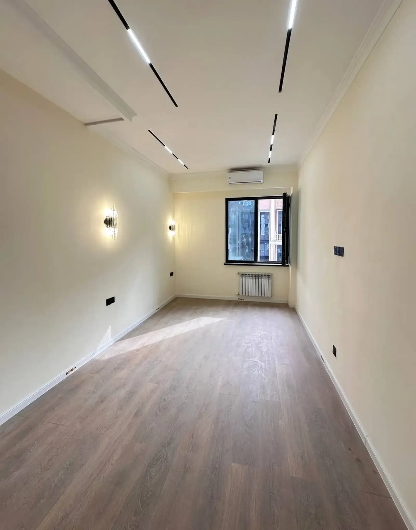 5-комн. квартира, 3 этаж, 170 м², И Сомони