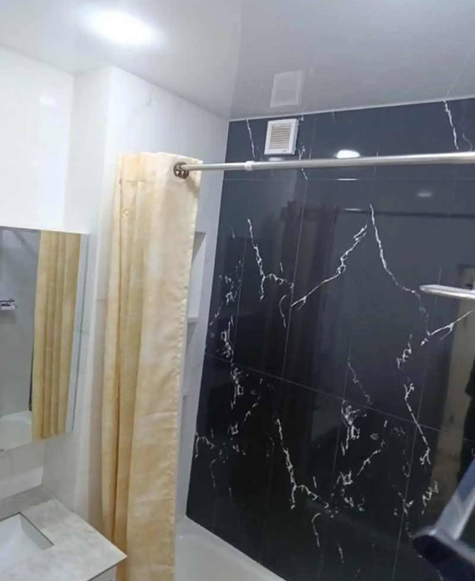 2-комн. квартира, 12 этаж, 70м², И Сомони Пеши Султанбей — фото 11
