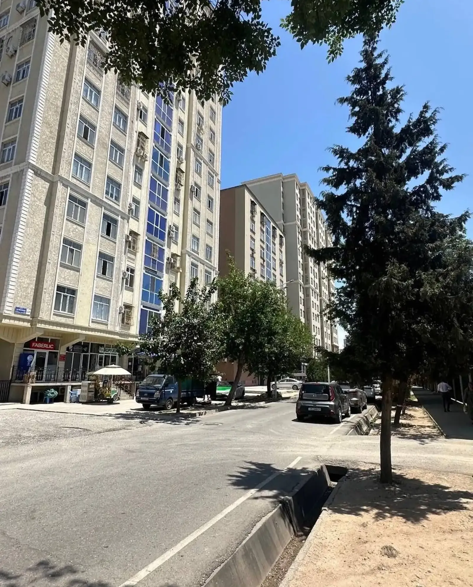 3-комн. квартира, 5 этаж, 93 м², н.Фирдавси,Цирк — фото 3