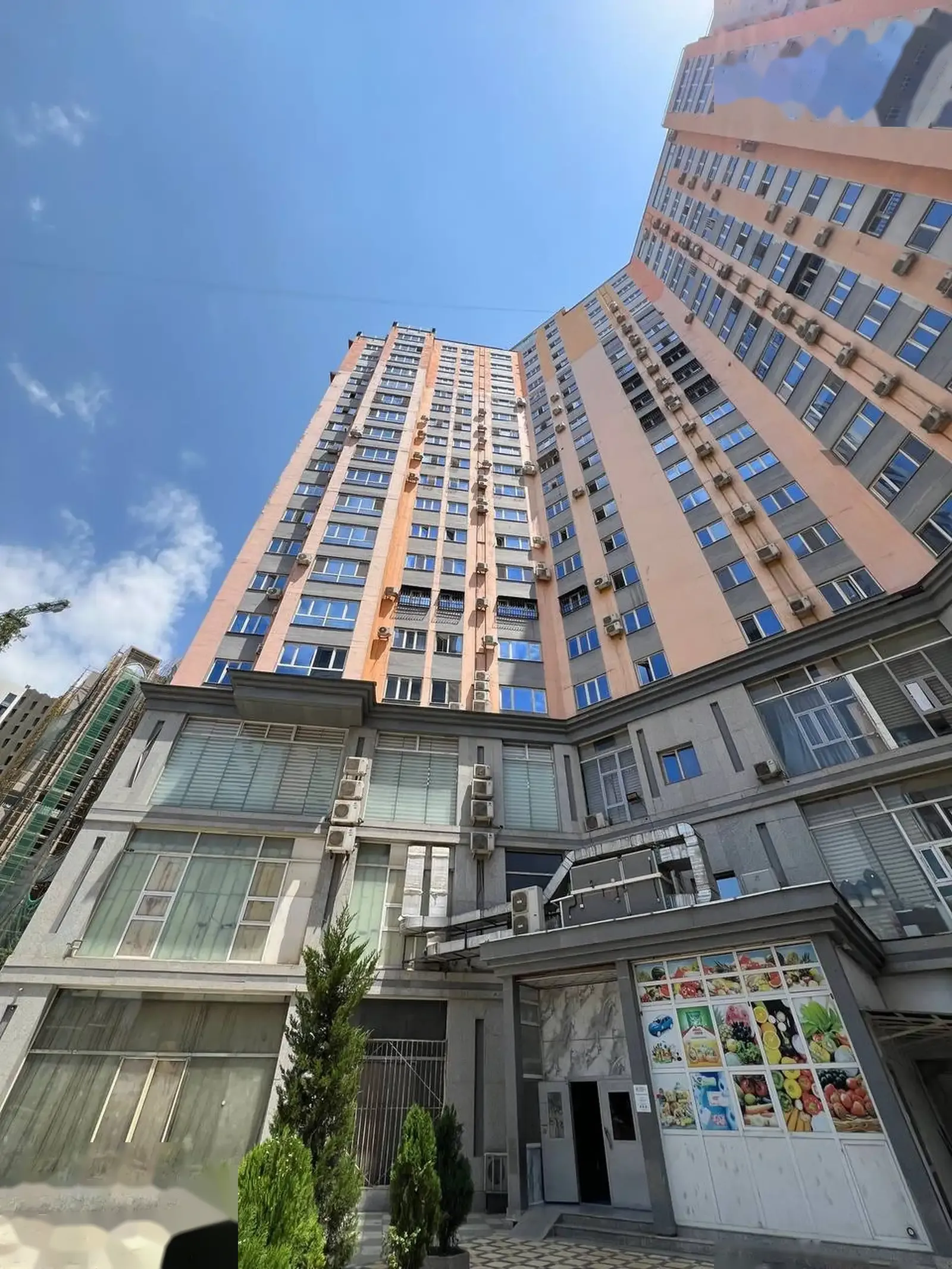 2-комн. квартира, 14 этаж, 74 м², И. Сомони — фото 2
