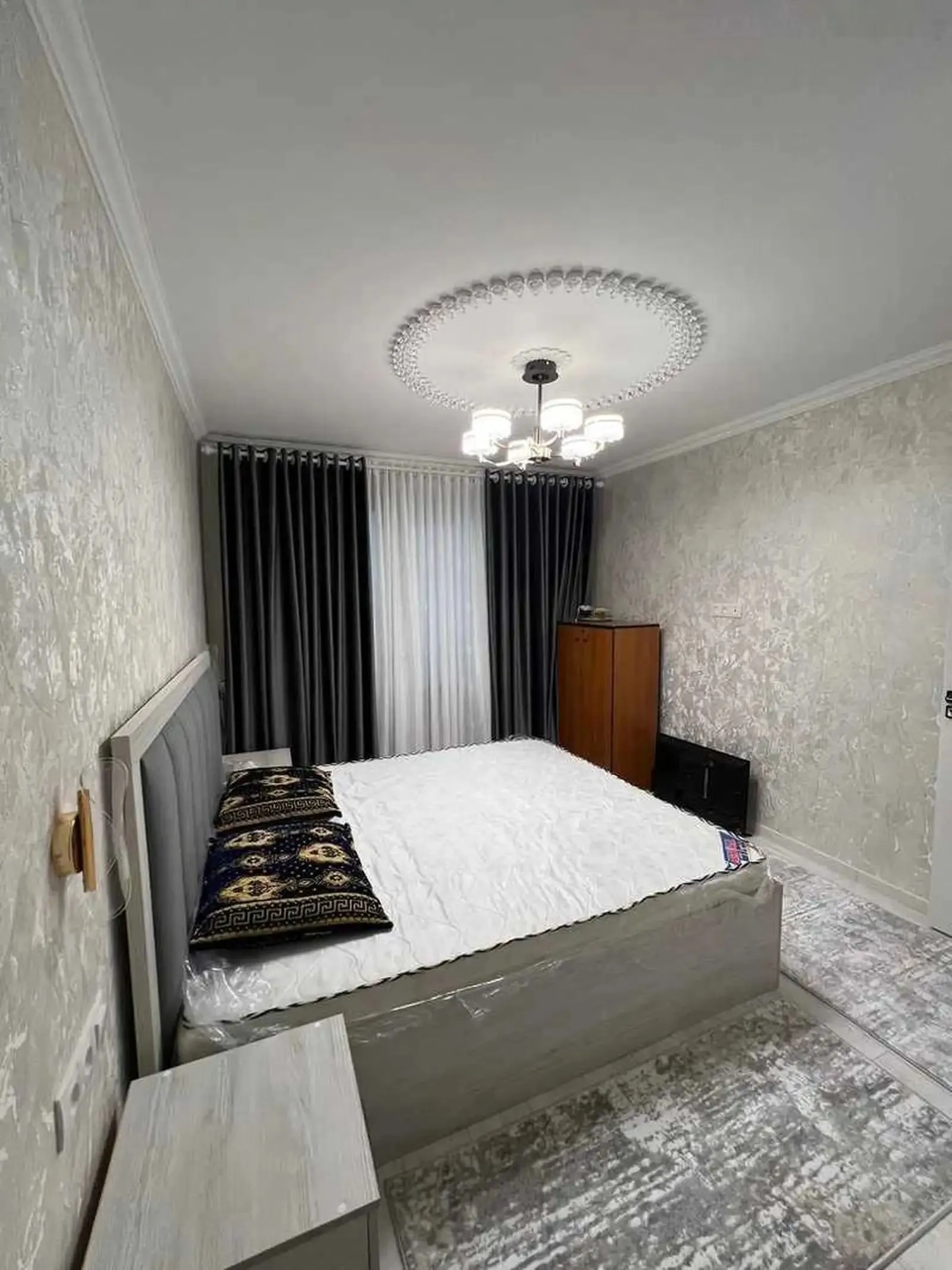 3-комн. квартира, 3 этаж, 124м², 33 Мкр