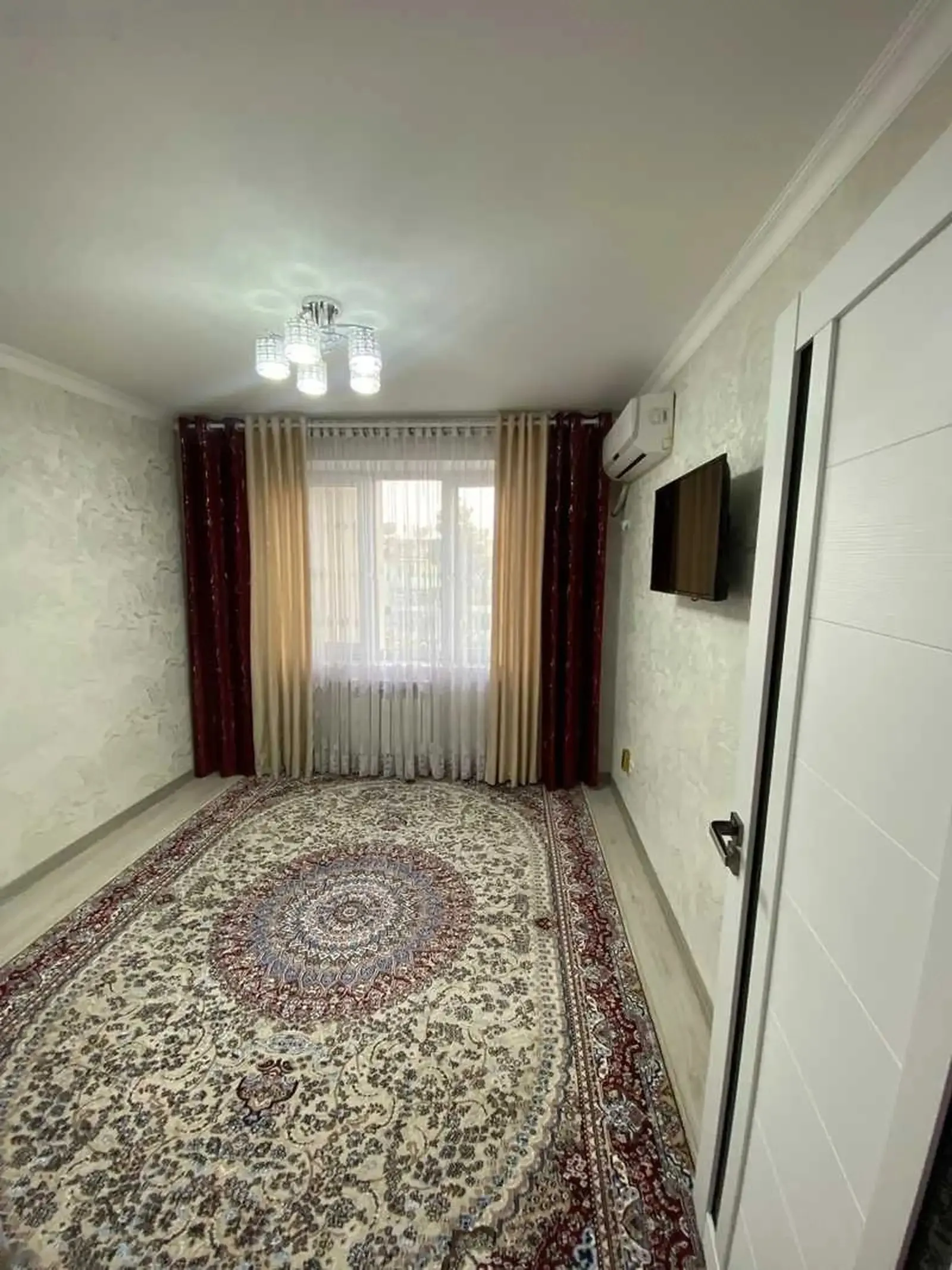 3-комн. квартира, 4 этаж, 83м², Фирдавси — фото 2