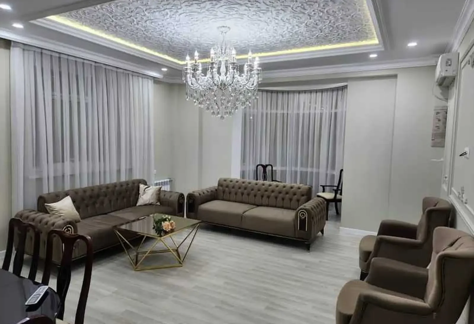 3-комн. квартира, 15 этаж, 135м², Шохмансур Садбарг Ватан — фото 4