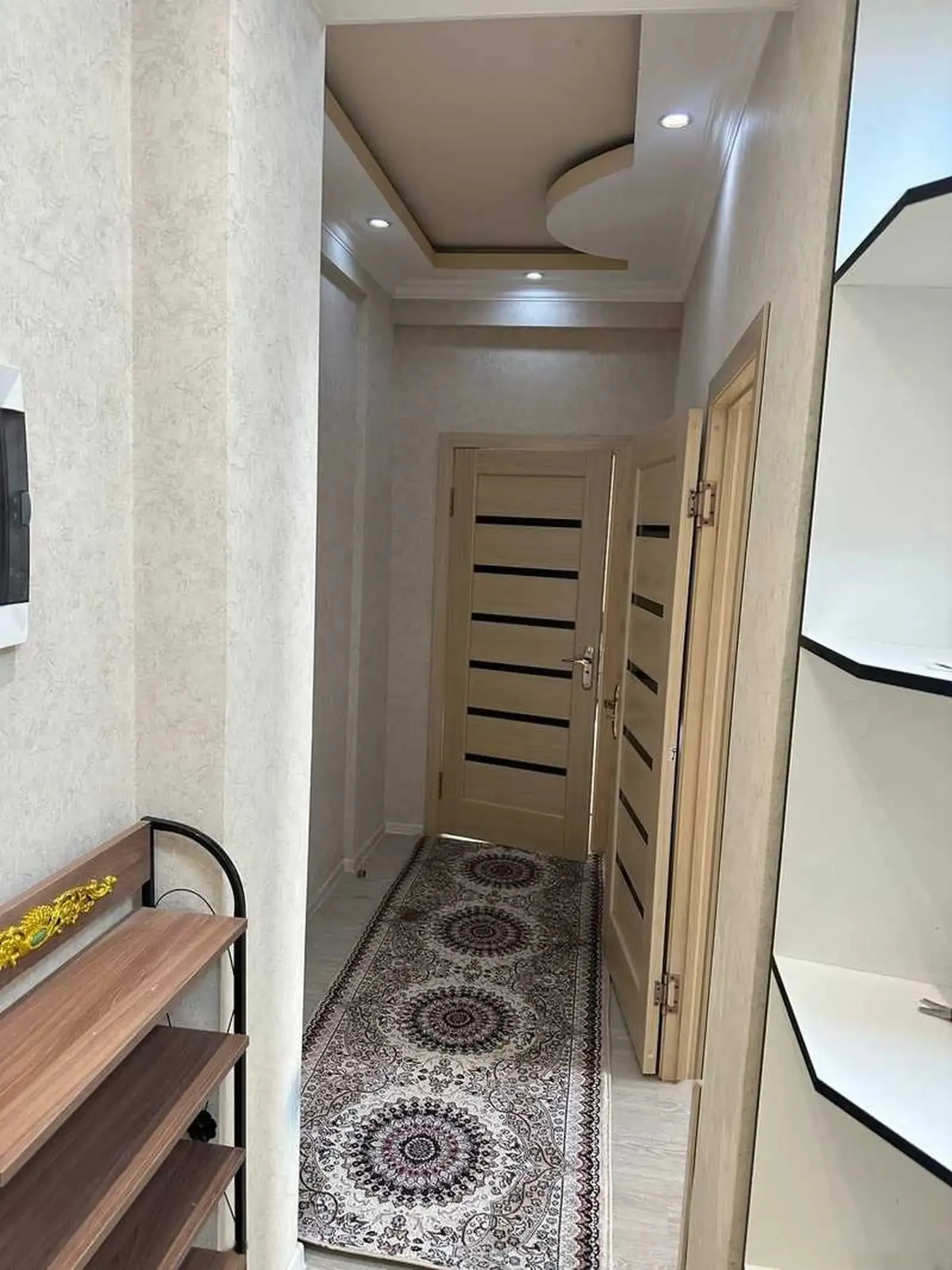 2-комн. квартира, 4 этаж, 70м², К. Россия, пеши часть