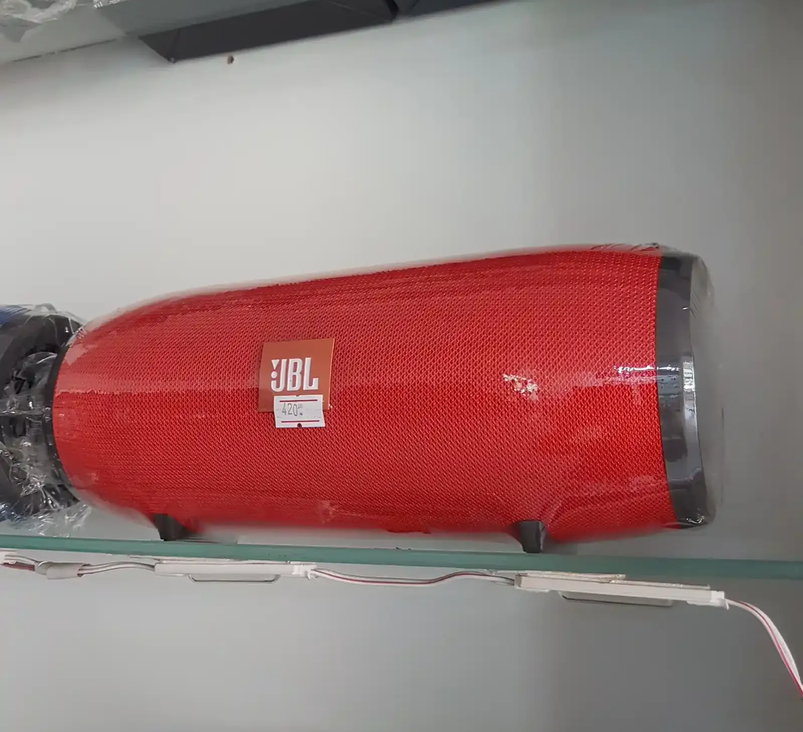 Колонки JBL Extreme
