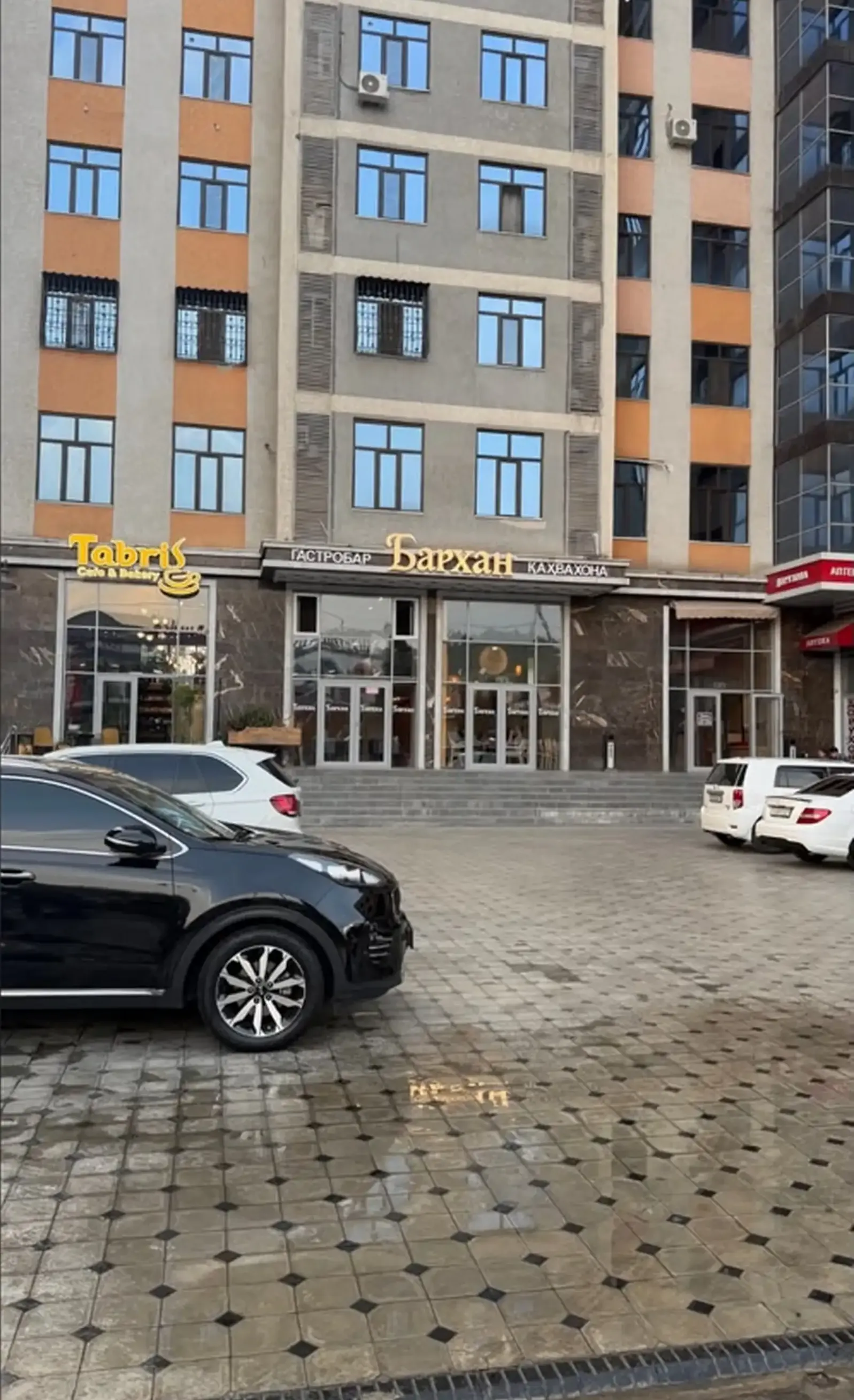 2-комн. квартира, 10 этаж, 56м², И. Сомони — фото 8