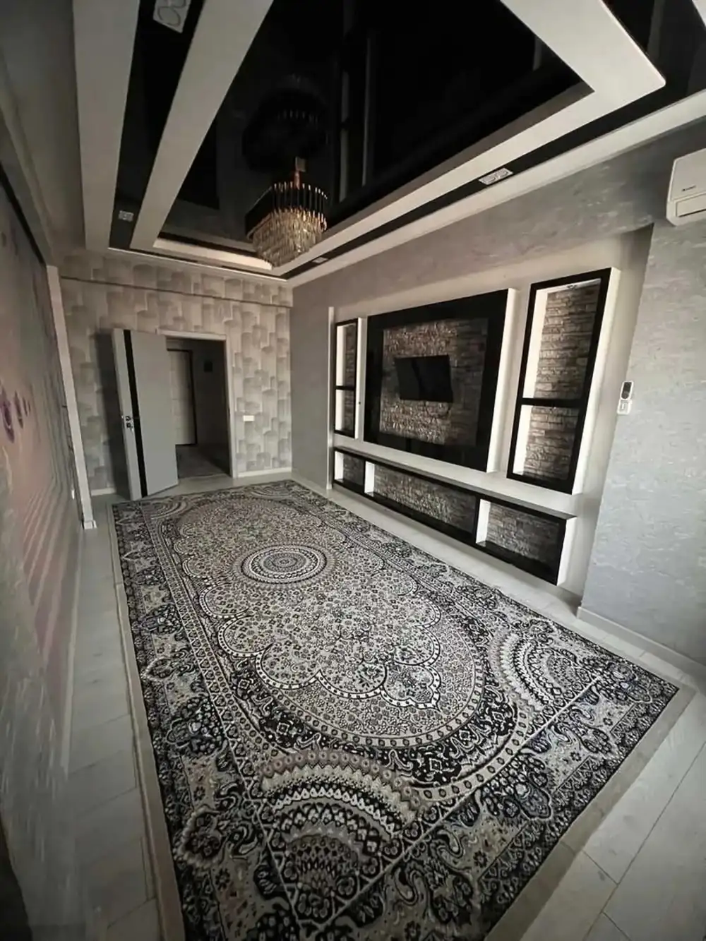 3-комн. квартира, 17 этаж, 85м², 46мкр — фото 2