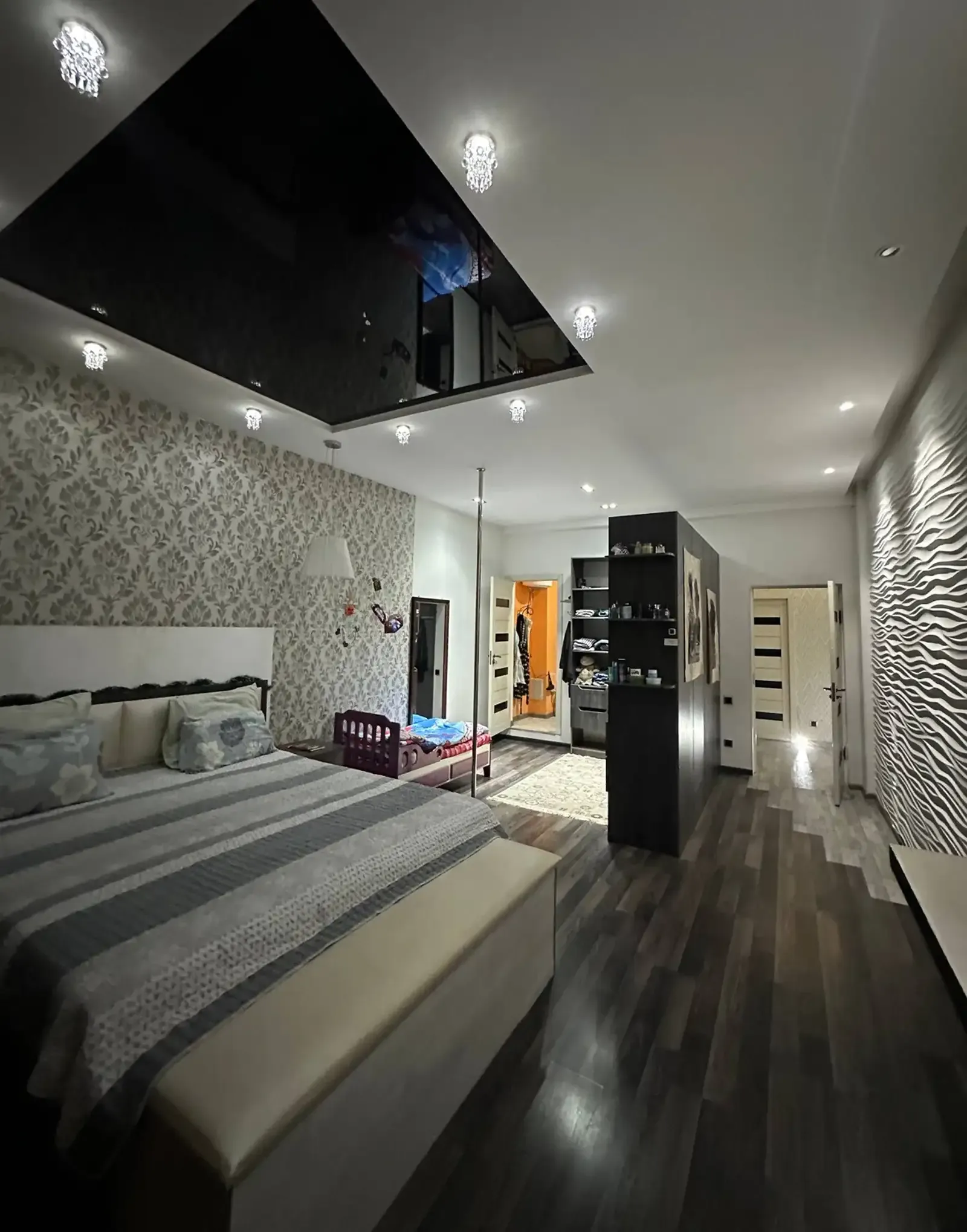 4-комн. квартира, 8 этаж, 138 м², И Сомони — фото 8