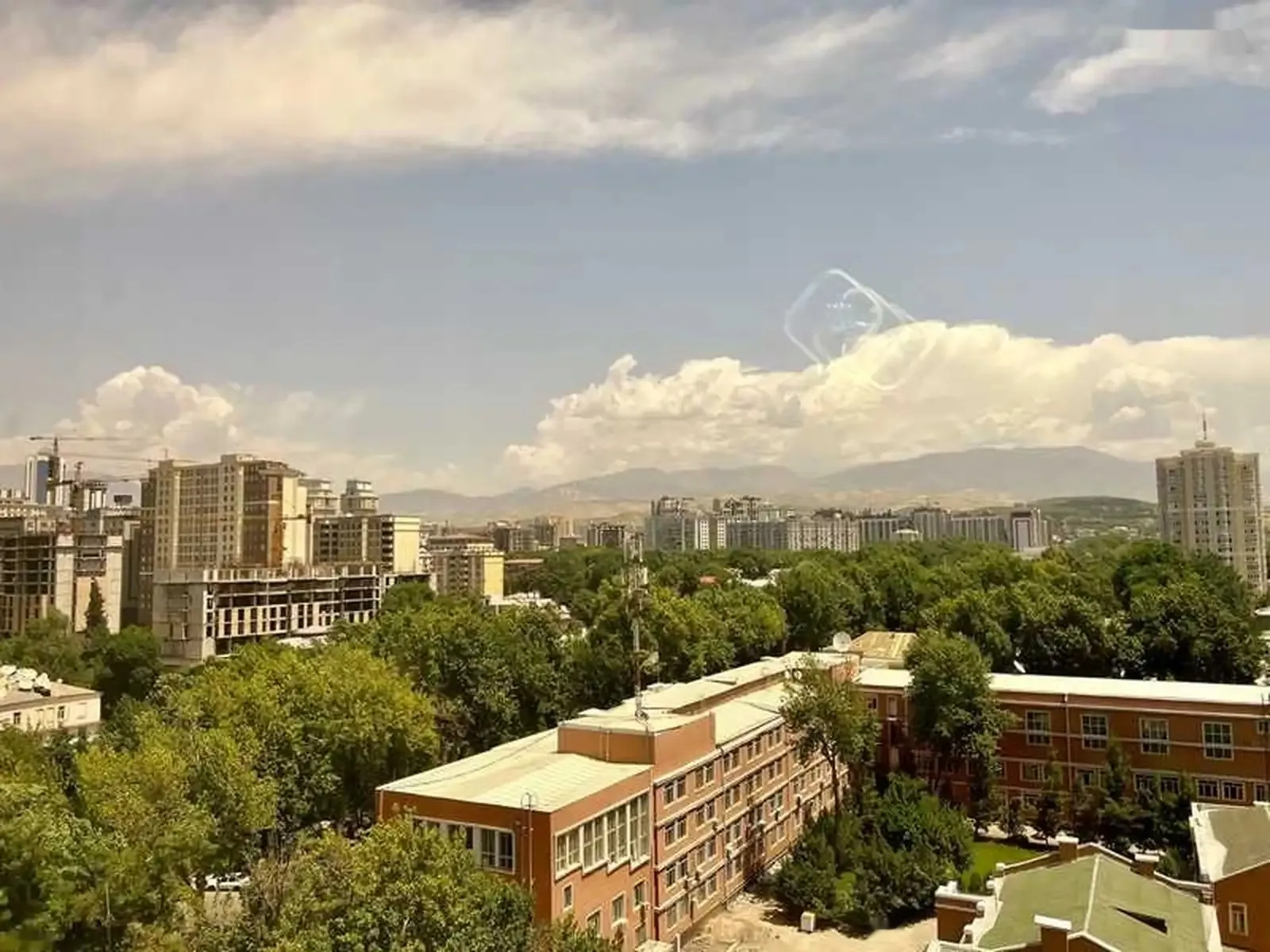 2-комн. квартира, 10 этаж, 60м², Шохмансур (Вазорати Нақлиёт) — фото 9