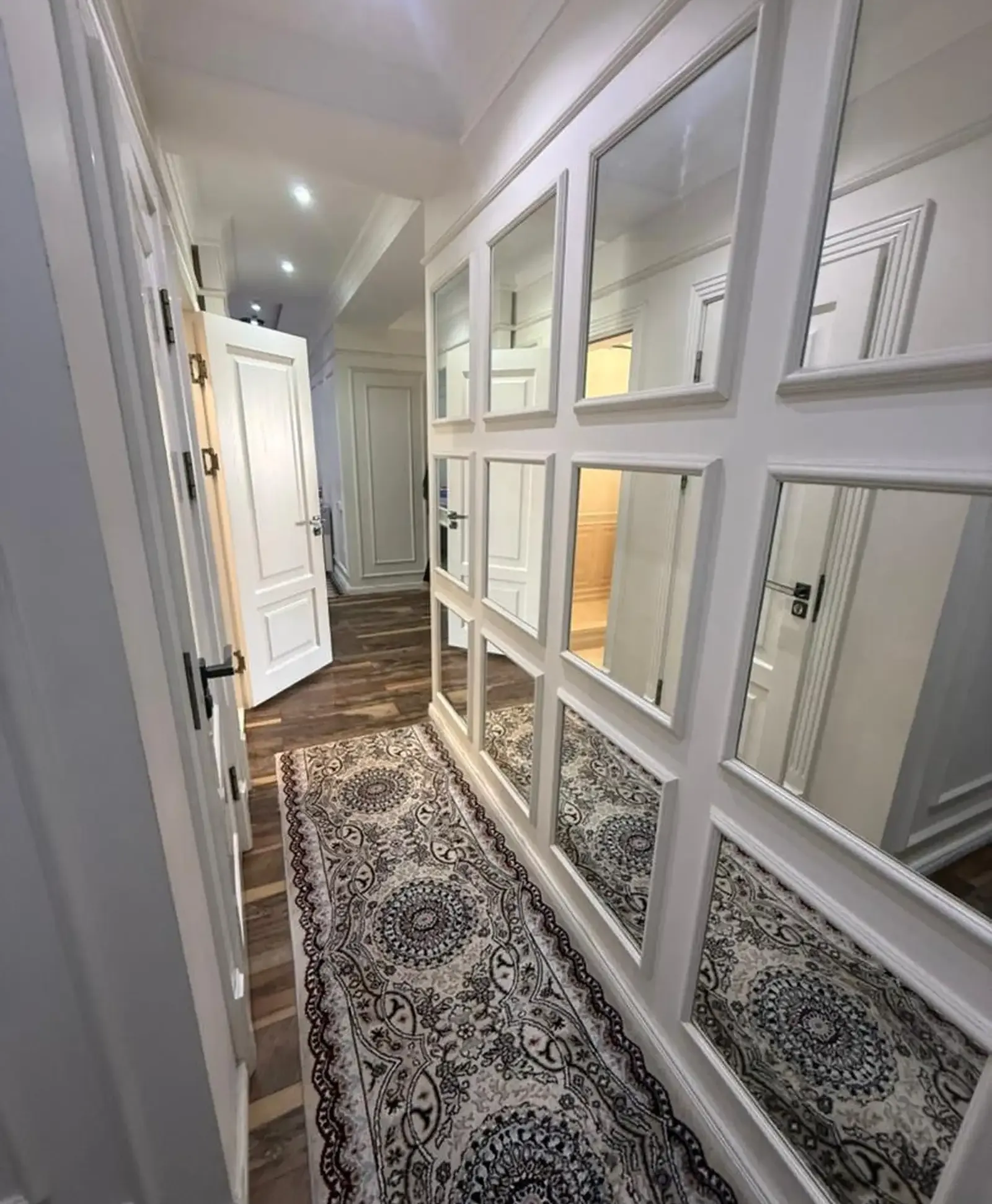2-комн. квартира, 10 этаж, 62 м², Фирдавси — фото 2