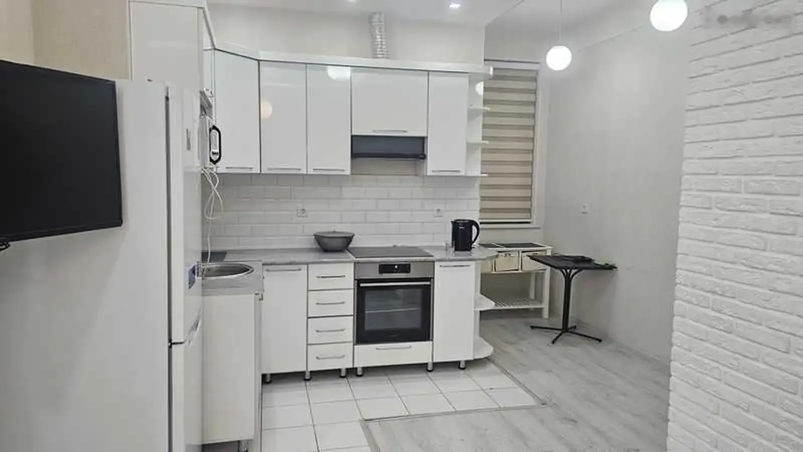 2-комн. квартира, 6 этаж, 85м², воданасос — фото 8