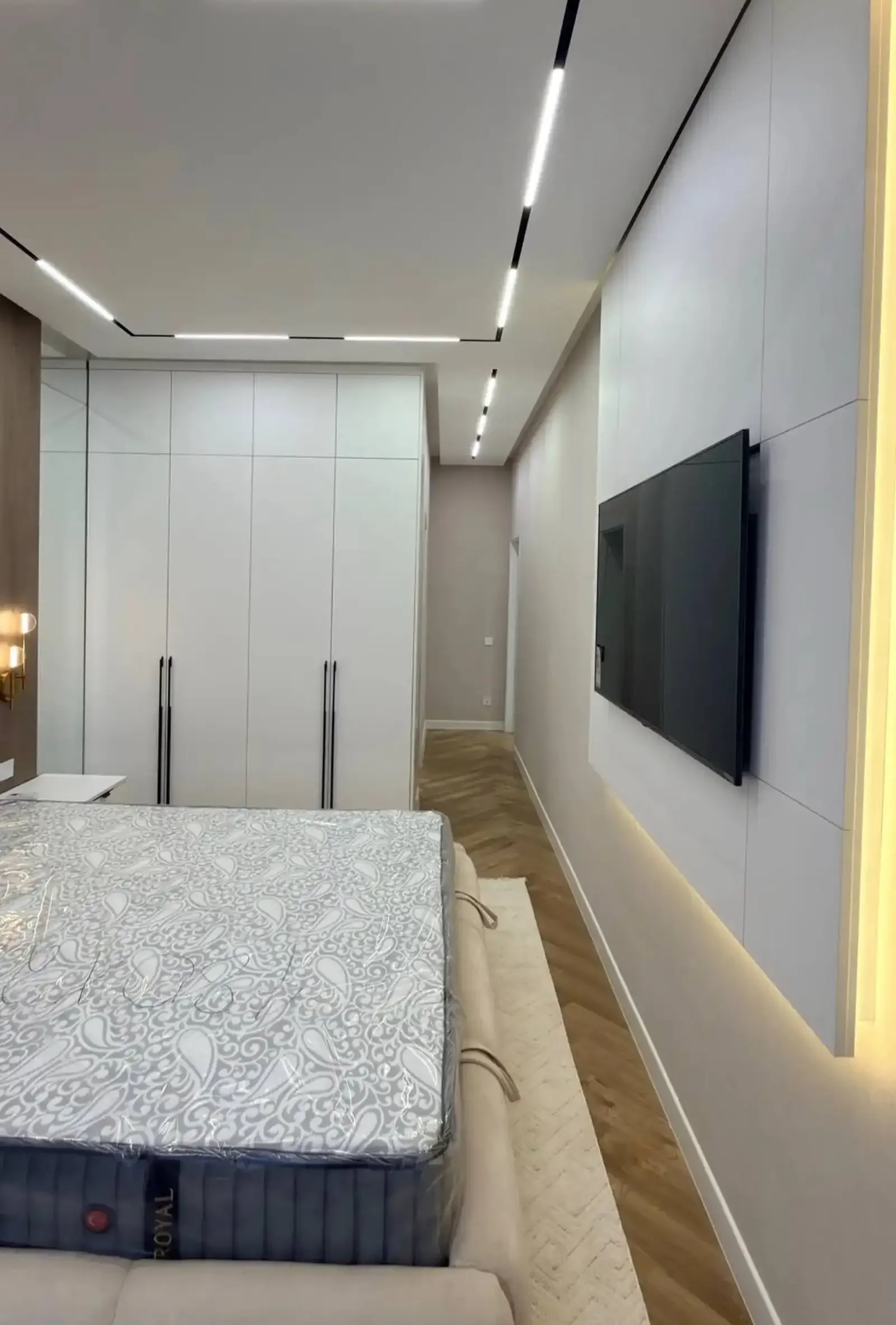 3-комн. квартира, 9 этаж, 121 м², Исмоили Сомони — фото 12