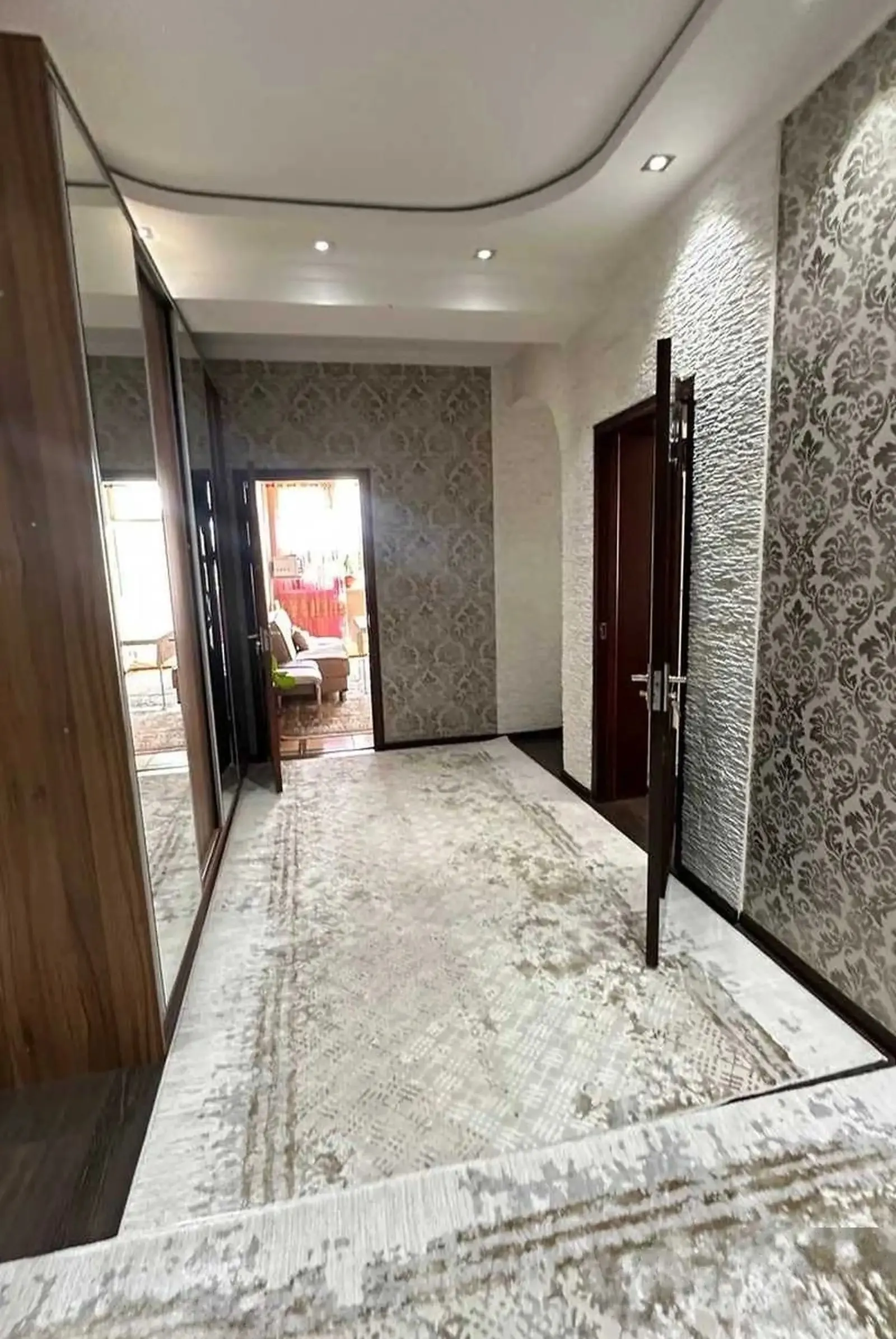 2-комн. квартира, 2 этаж, 102м², Ботанический сад — фото 3