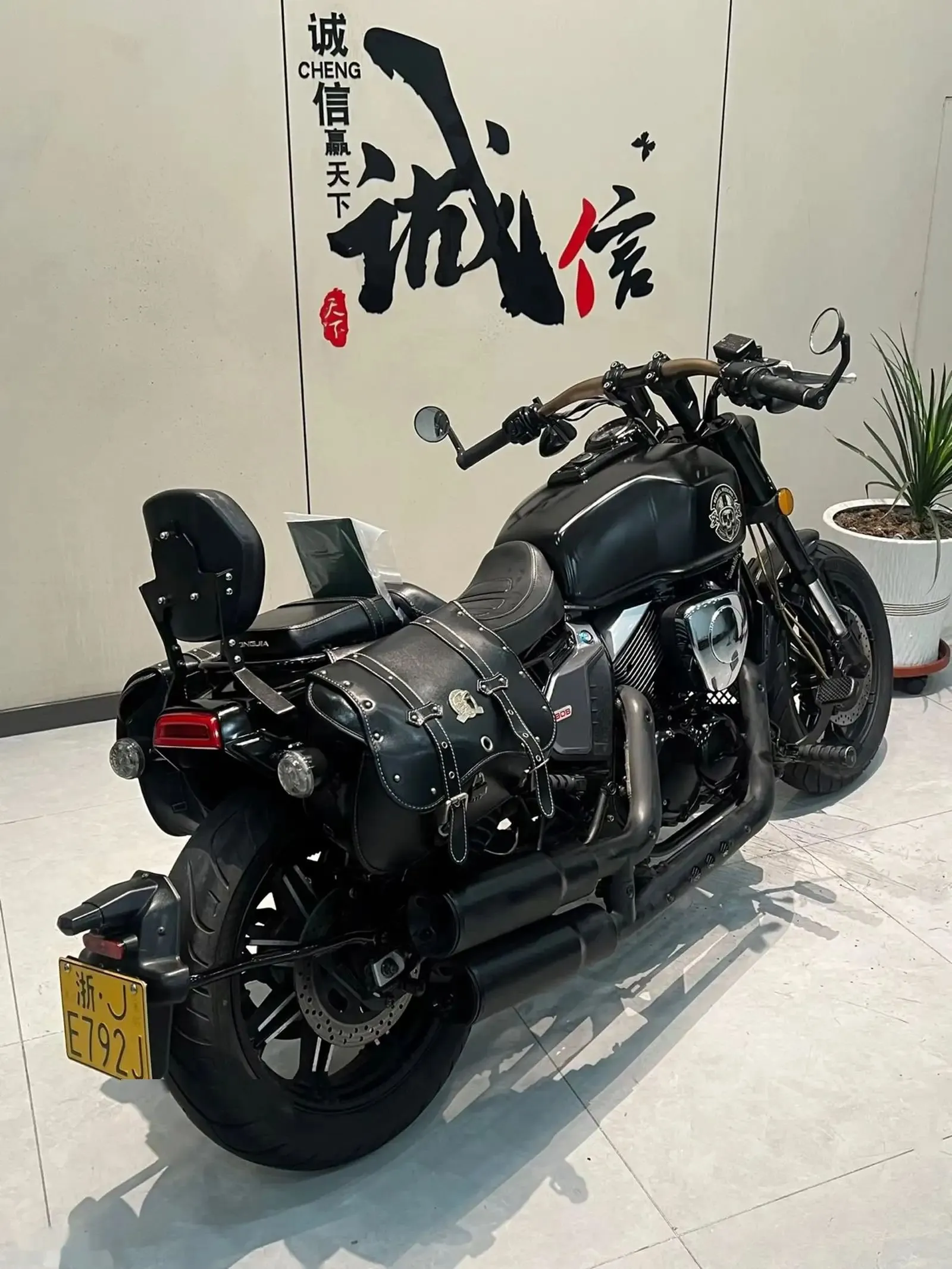 Мотоцикл Benda 300 cc