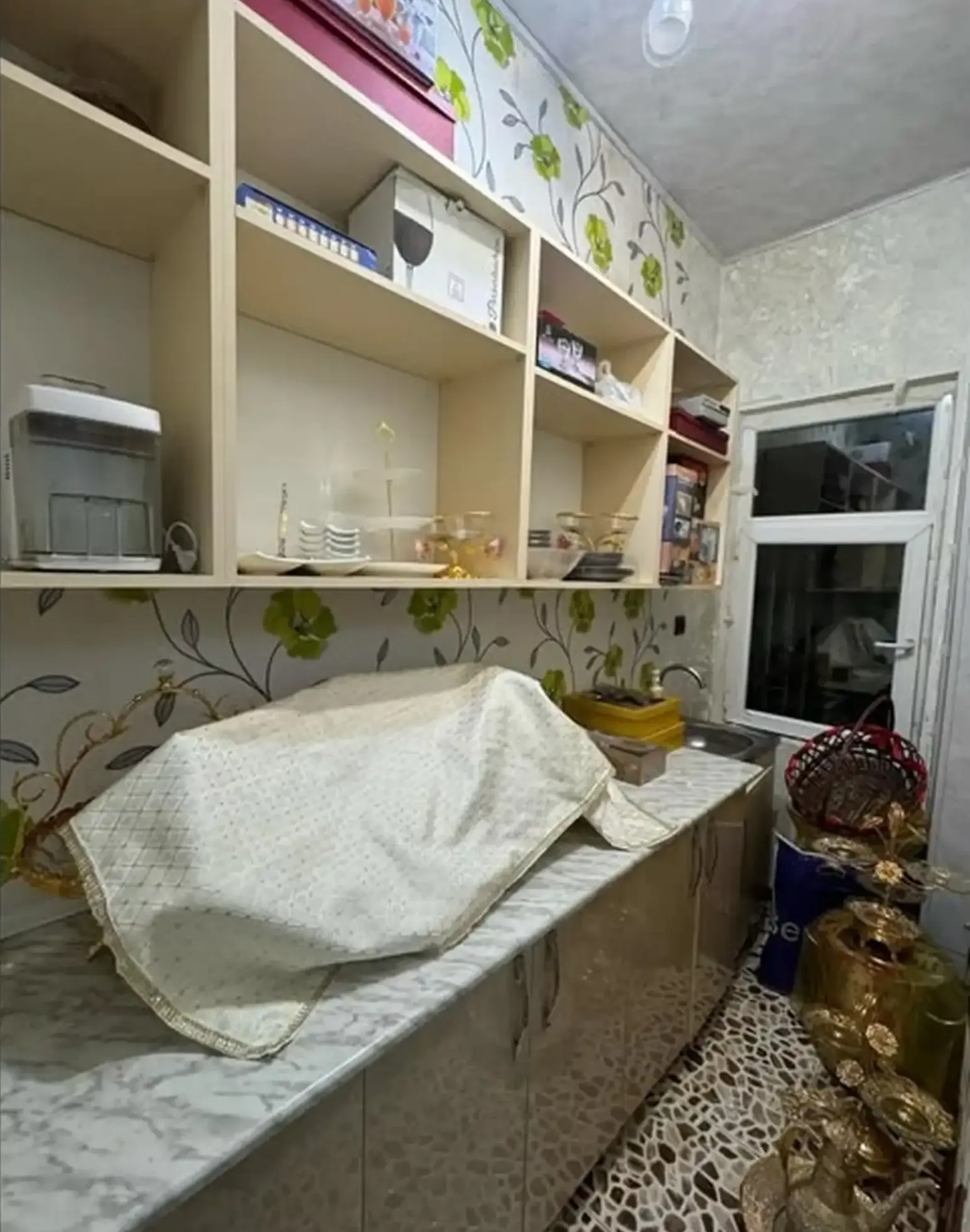 2-этажный, 8 комнатный дом, 305 м², И. Сомони — фото 2