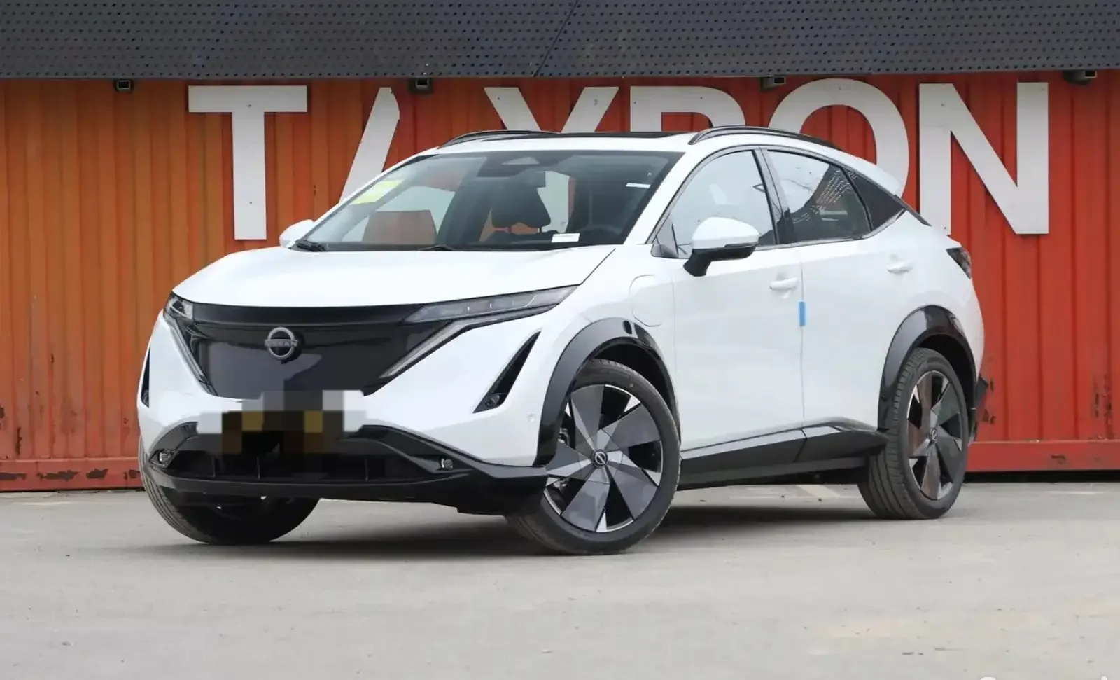 Nissan Almera, 2025