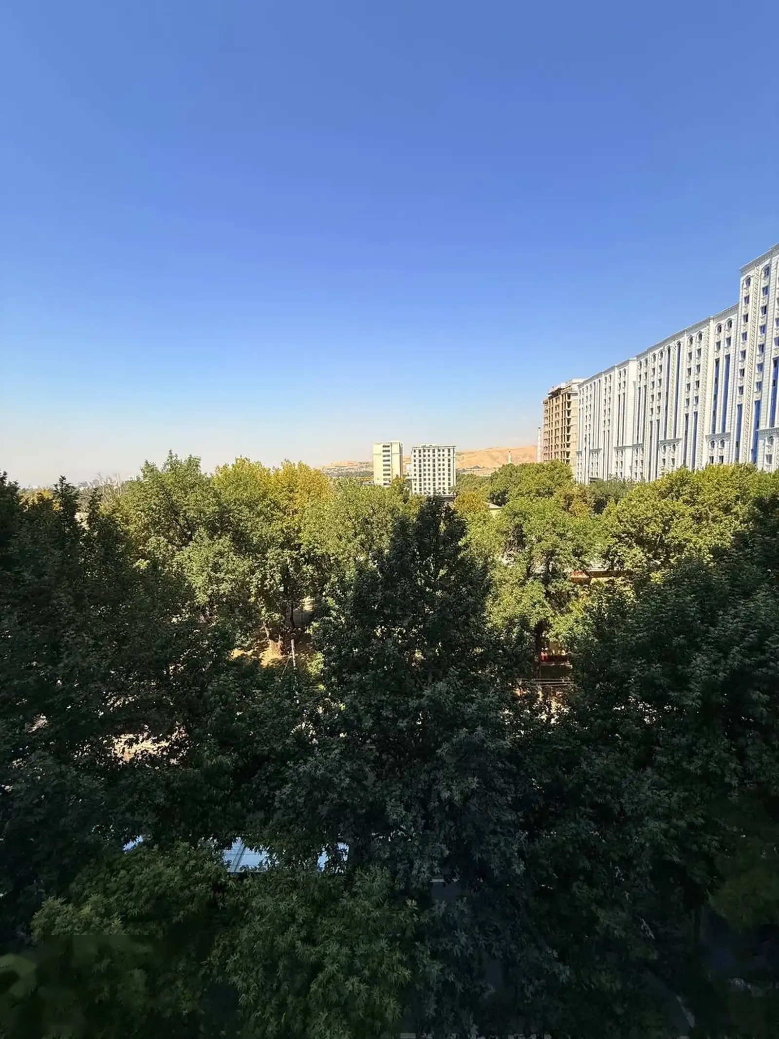 2-комн. квартира, 6 этаж, 81 м², И. Сомони — фото 10