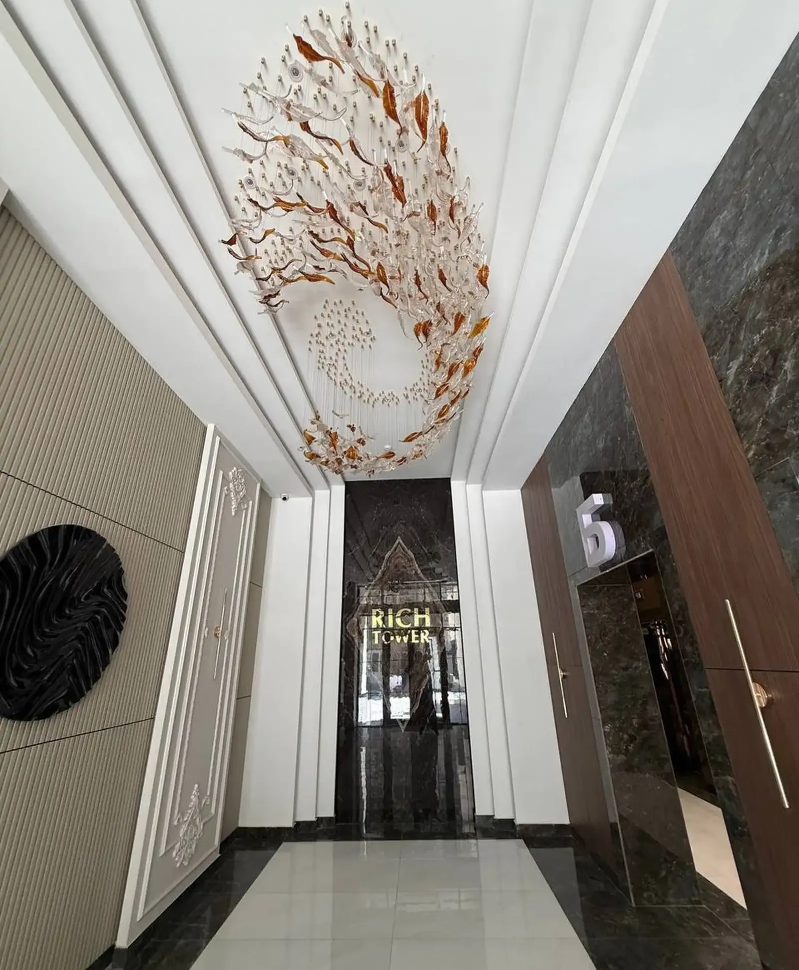 3-комн. квартира, 8 этаж, 88 м², Набережная, Ёвар — фото 2