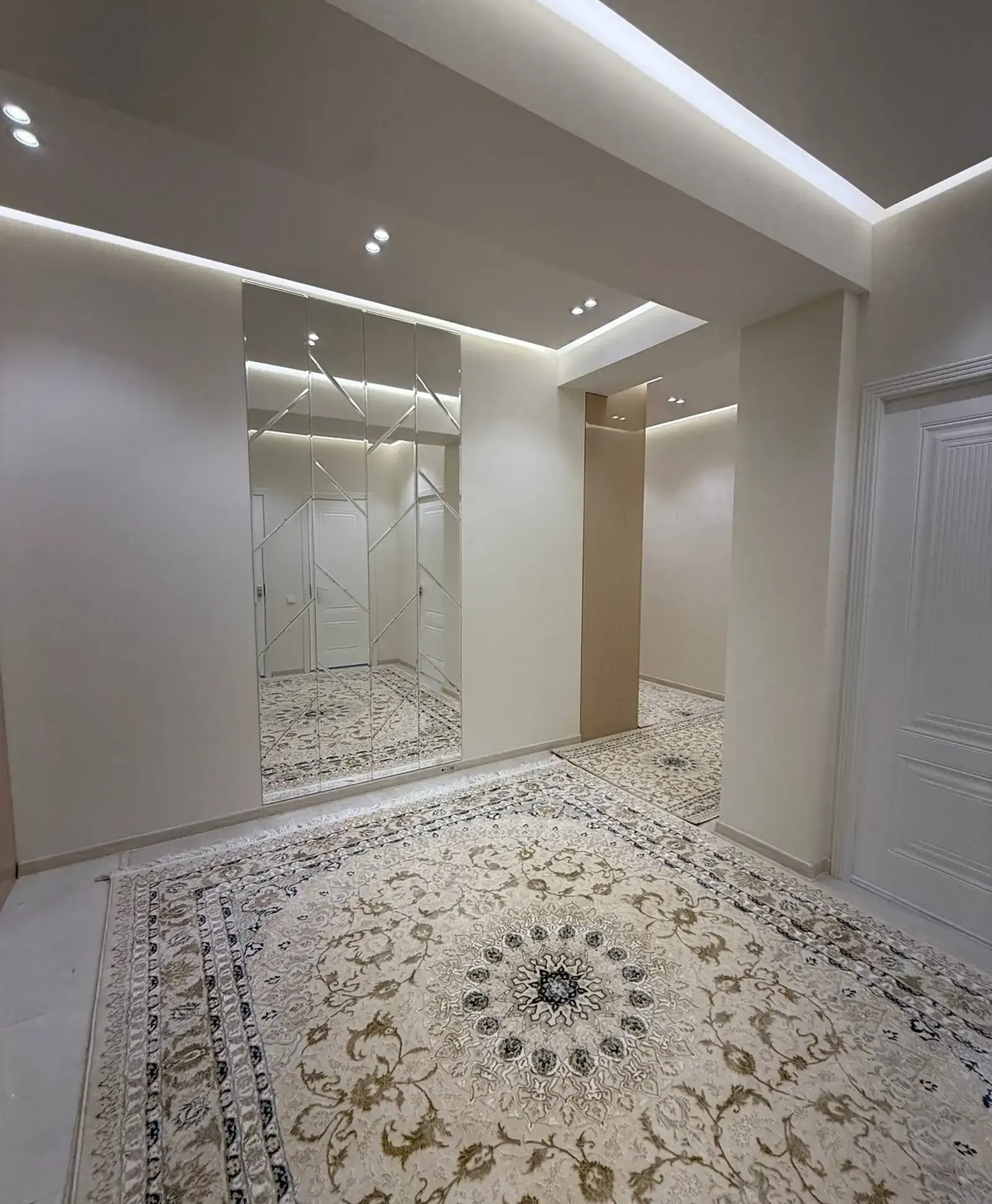 3-комн. квартира, 16 этаж, 115 м², н.Шохмансур, пушти 4 дома — фото 3