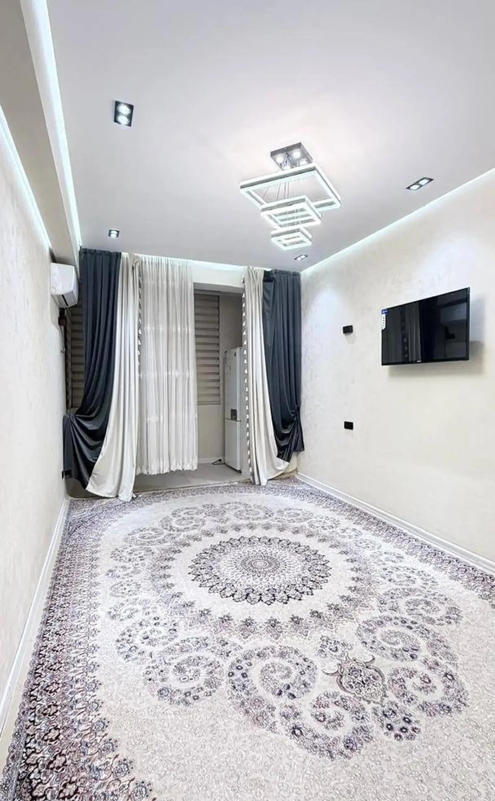 2-комн. квартира, 14 этаж, 55 м², Фирдавси — фото 7