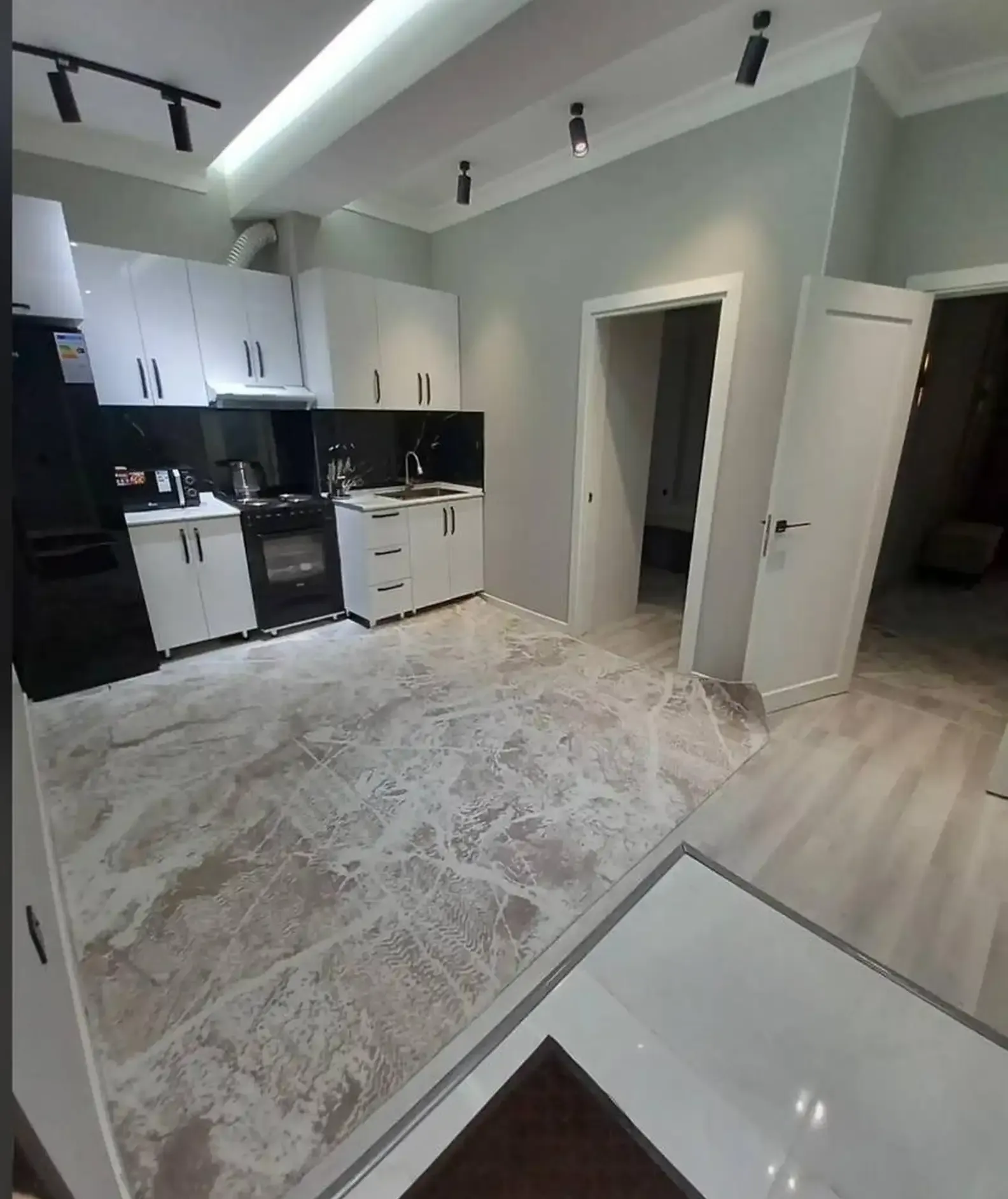 3-комн. квартира, 11 этаж, 77м², И.Сомони — фото 5