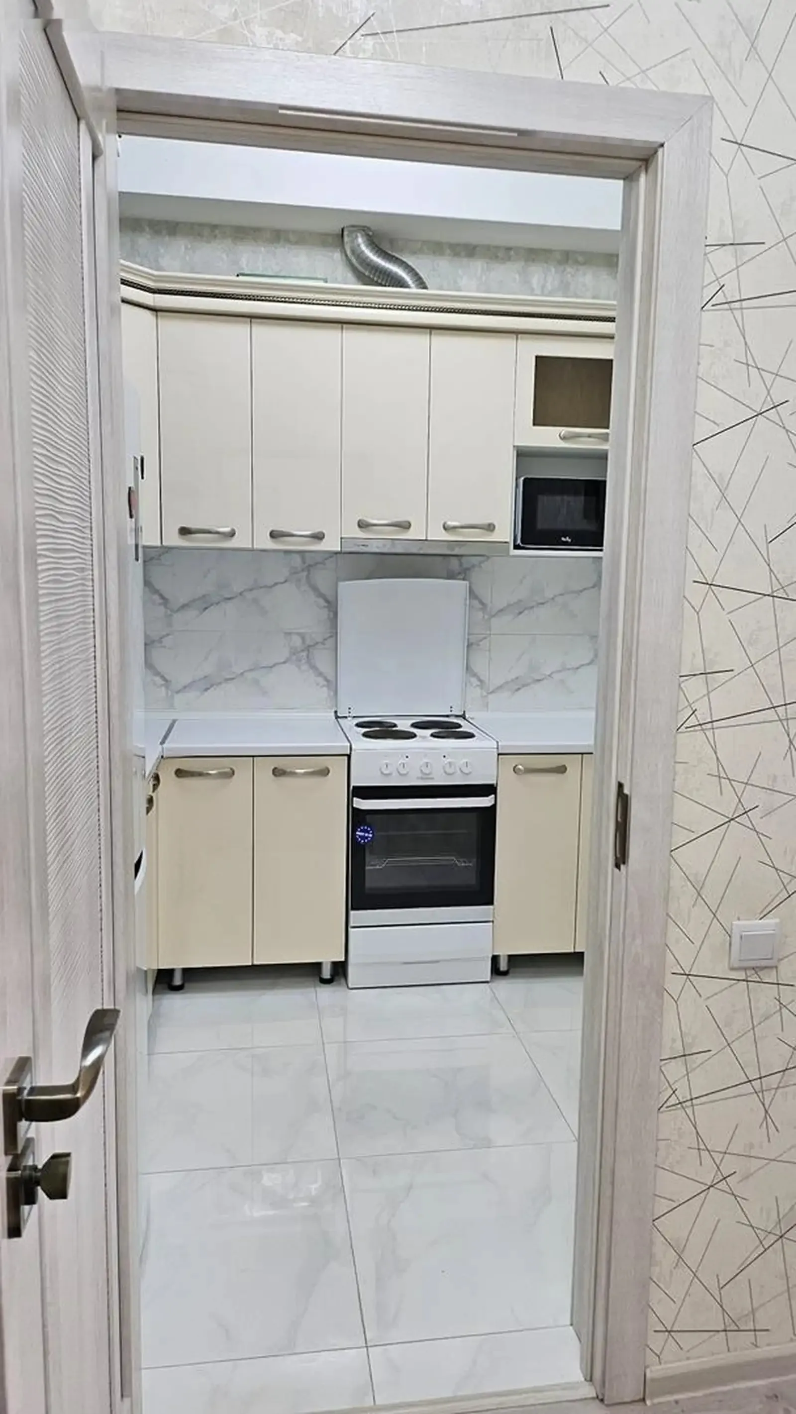 2-комн. квартира, 14 этаж, 53м², Овир (Пушти Гранд отель) — фото 6