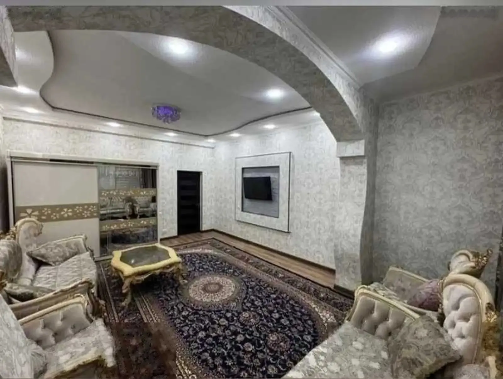 2-комн. квартира, 10 этаж, 60м², Голубой Экран — фото 5