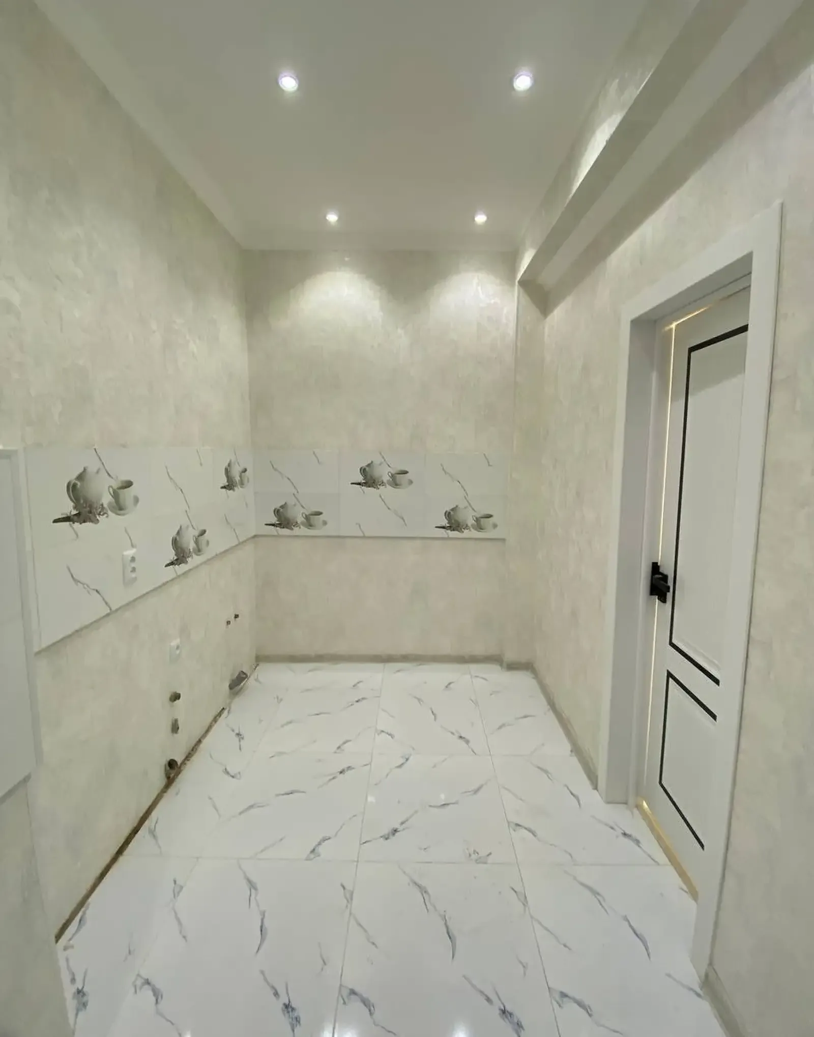 3-комн. квартира, 12 этаж, 99 м², Фирдавси