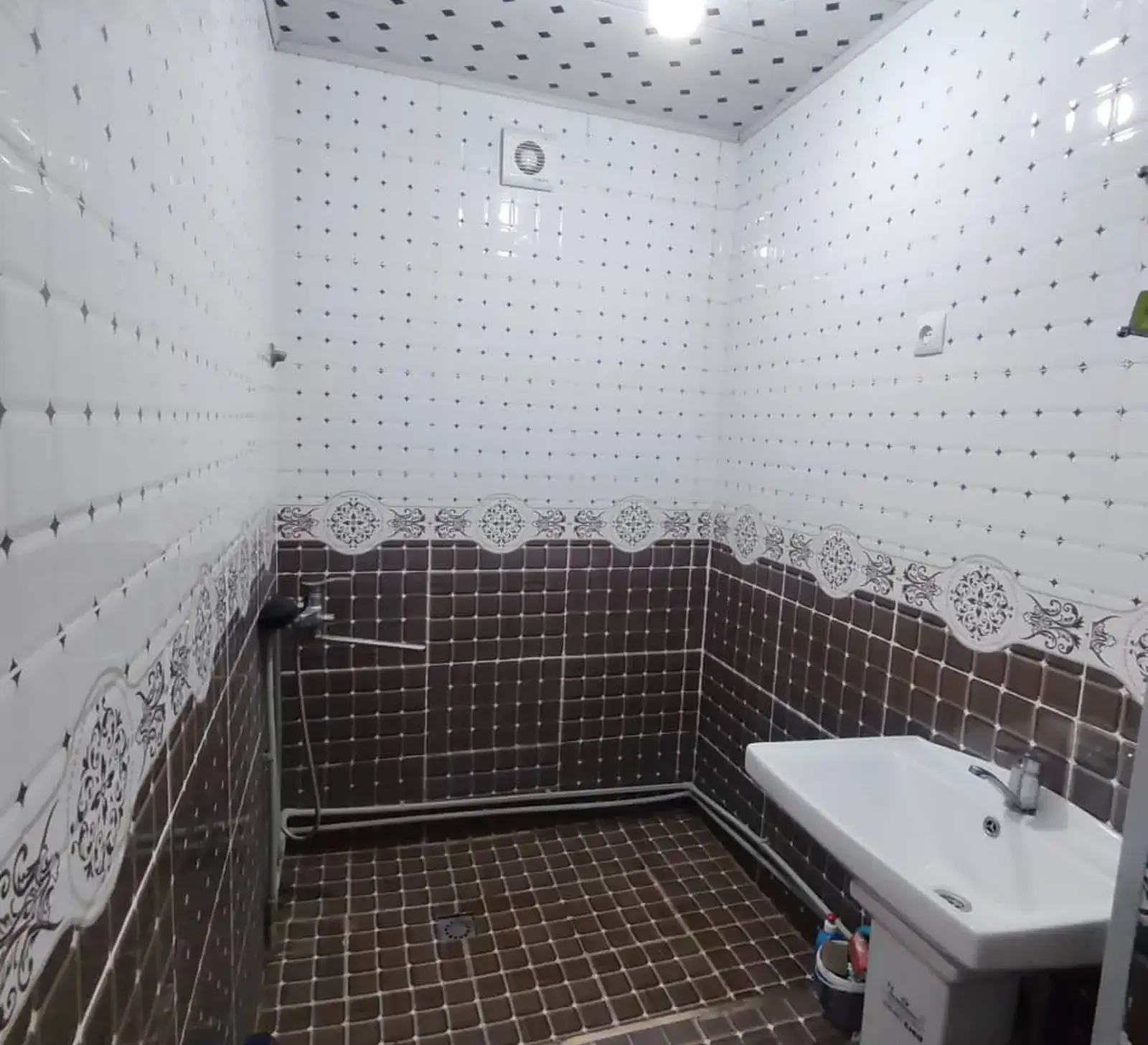 2-комн. квартира, 1 этаж, 63 м², Шохмансур 46мкр — фото 6