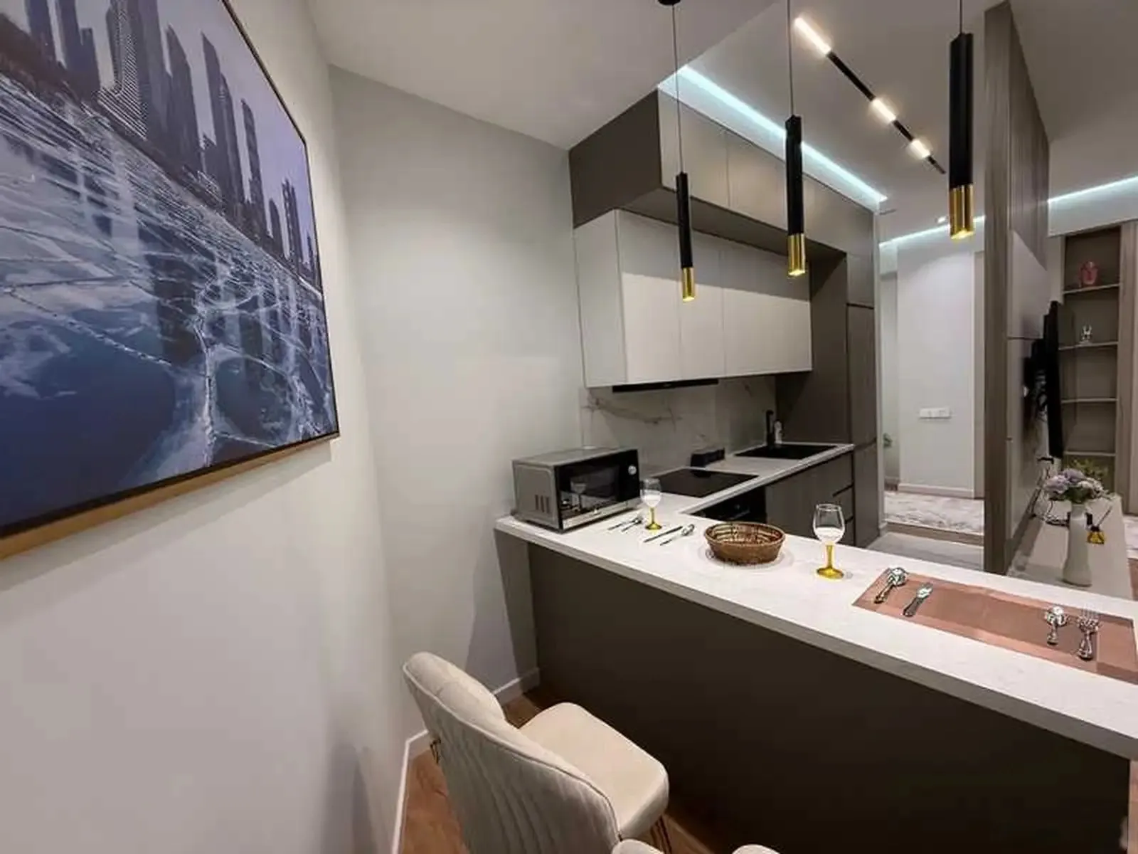 2-комн. квартира, 11 этаж, 77м², Овир — фото 4