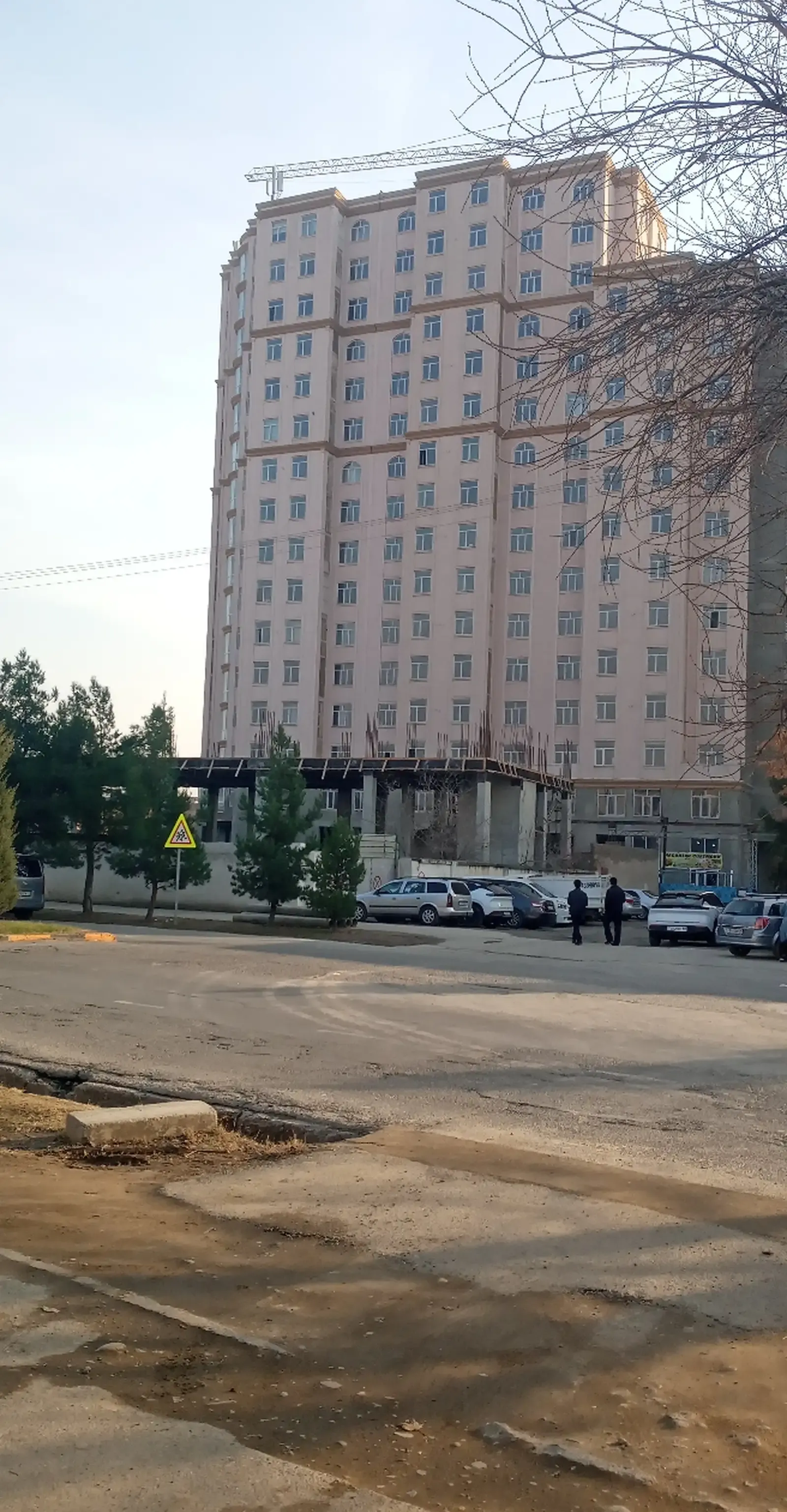 Помещение под магазин / салон, 54м², Коператор Донишгохи Тичорати.