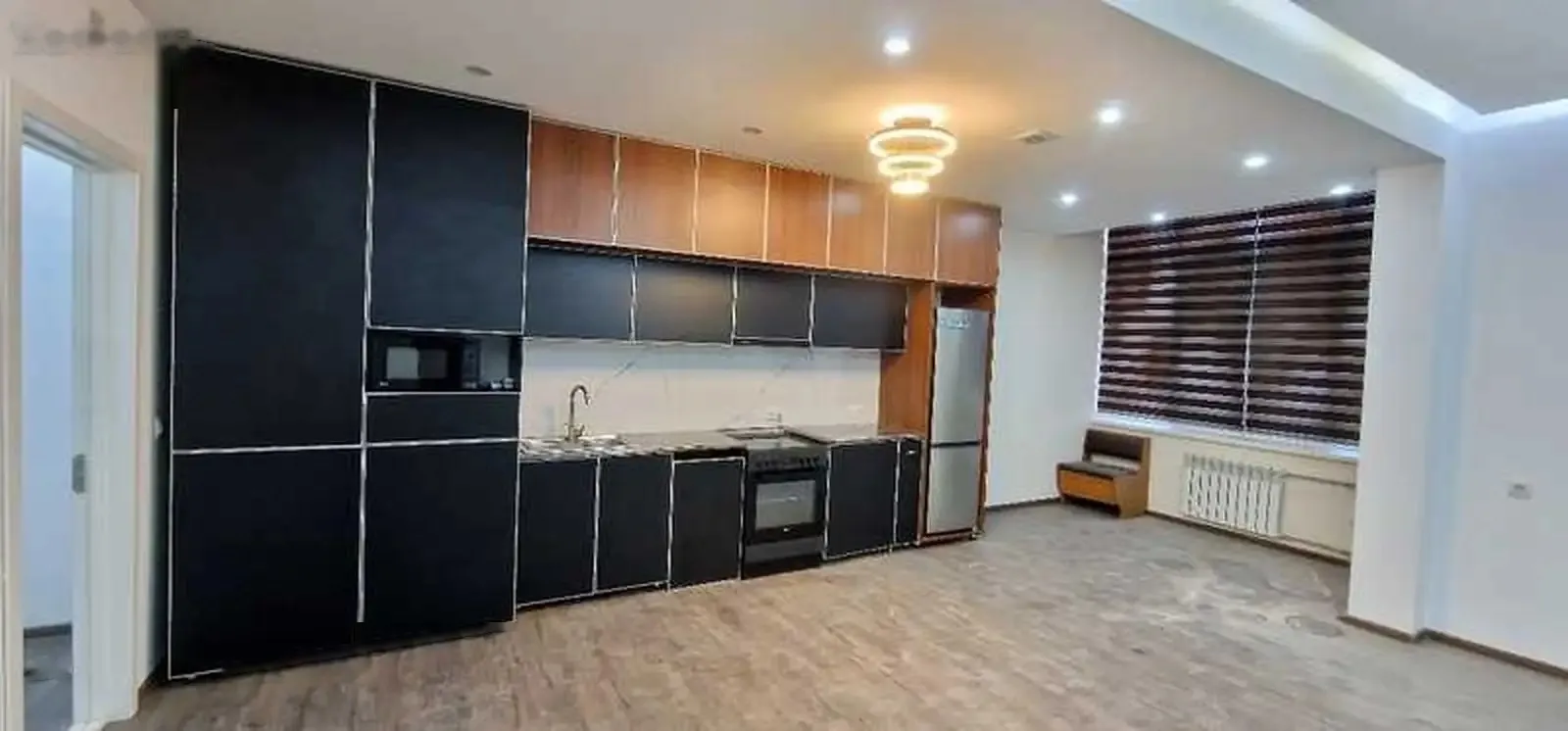 3-комн. квартира, 12 этаж, 122м², 102мкр