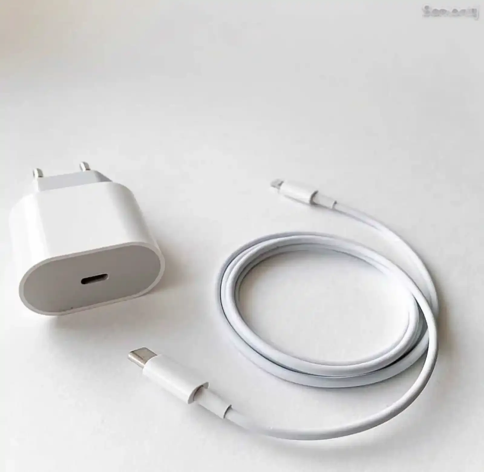 Зарядное устройство для Apple iPhone