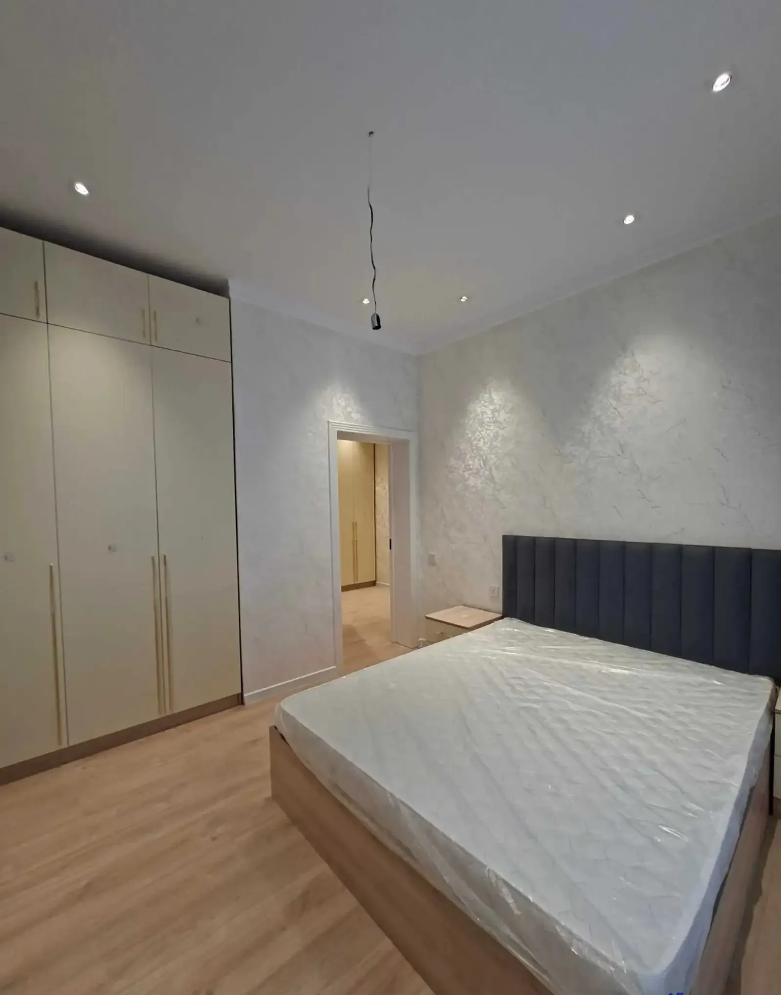 2-комн. квартира, 15 этаж, 74 м², Сино, 104 мкр — фото 2