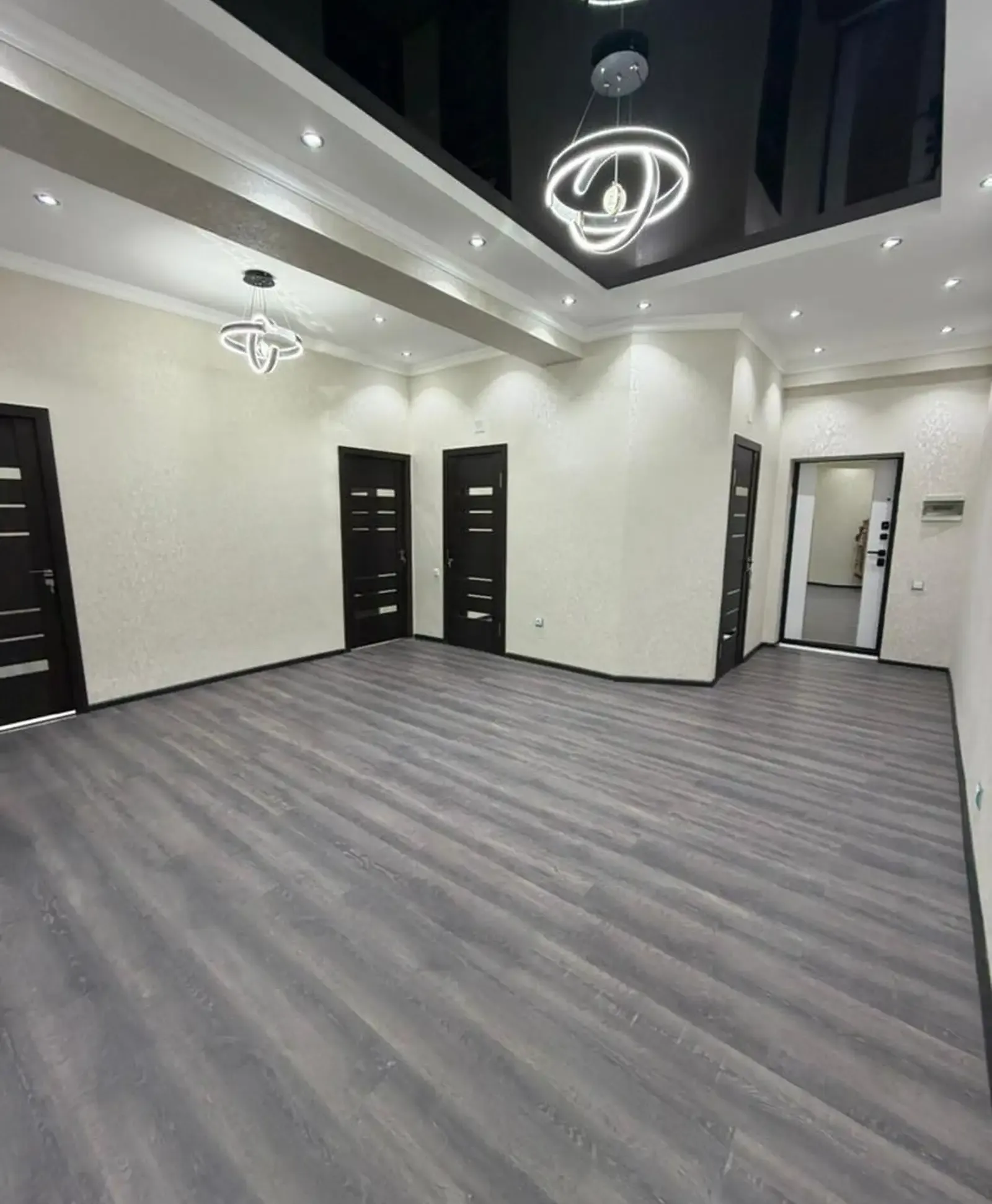 3-комн. квартира, 14 этаж, 100м², Сино