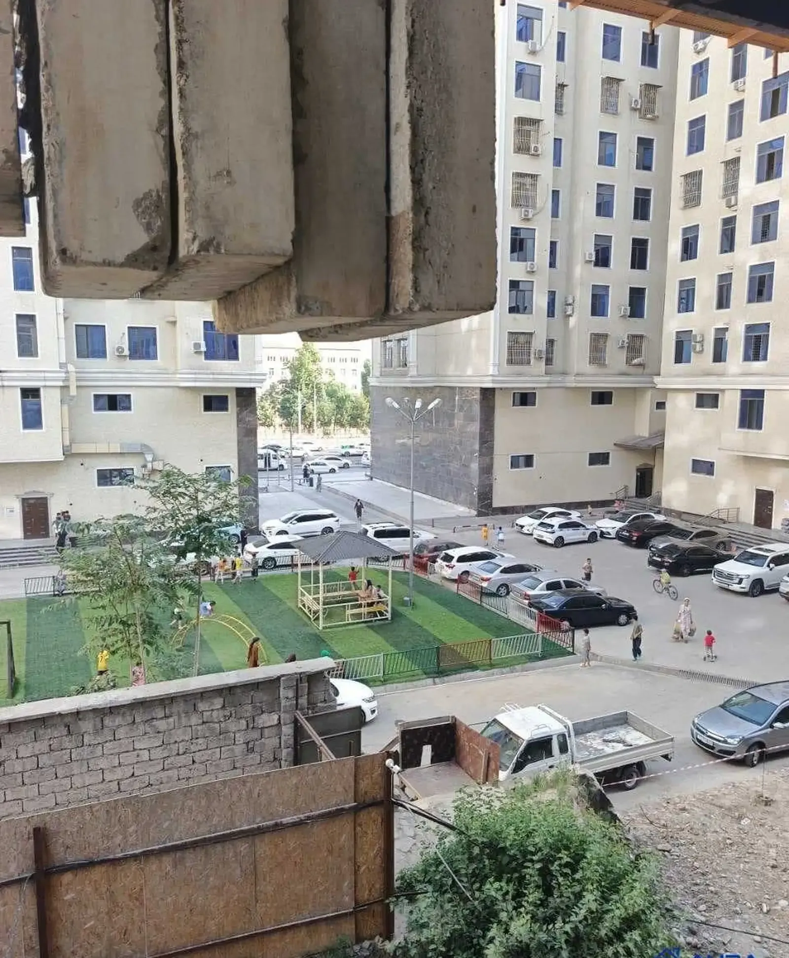 3-комн. квартира, 2 этаж, 58 м², Сино — фото 2
