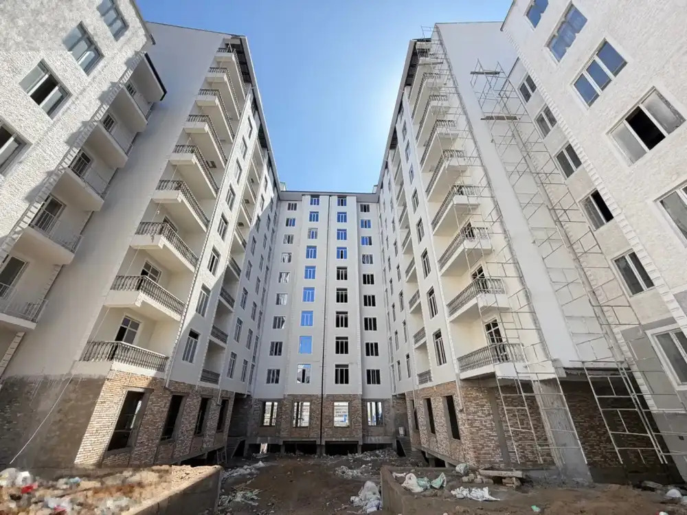 3-комн. квартира, 6 этаж, 92 м², 30 мкр Обл больница